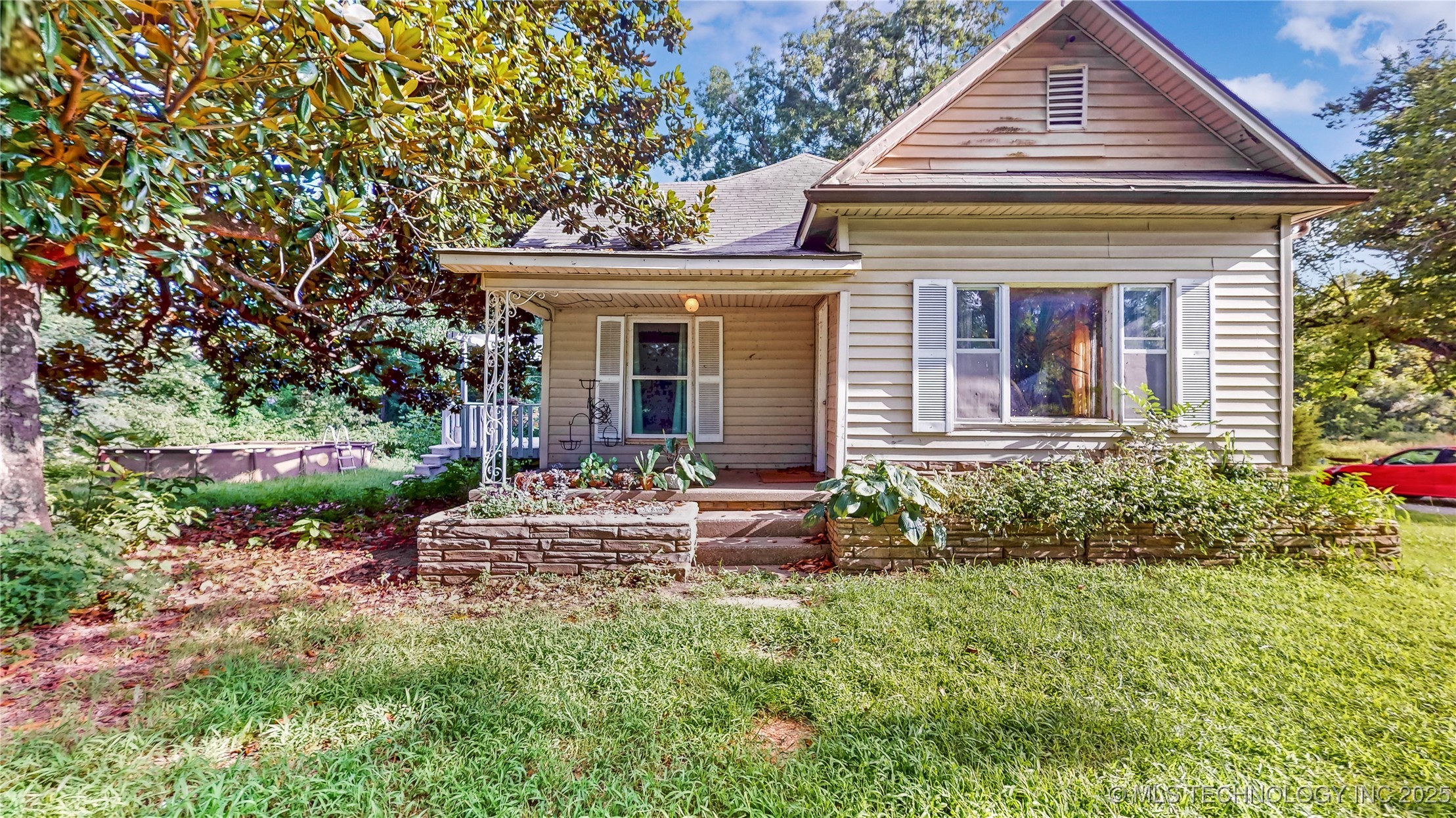 3504 W Edison Street