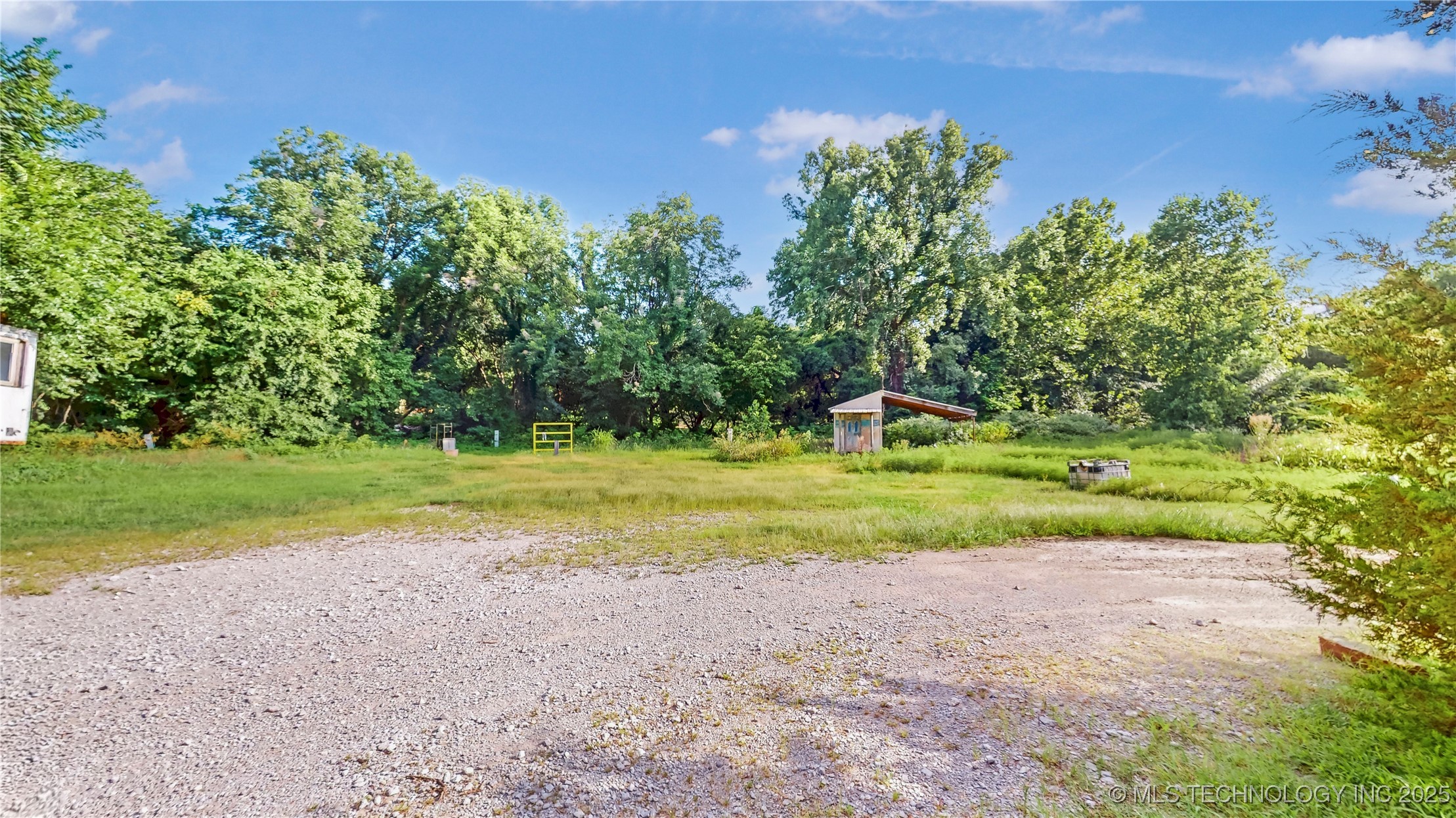 3504 W Edison Street