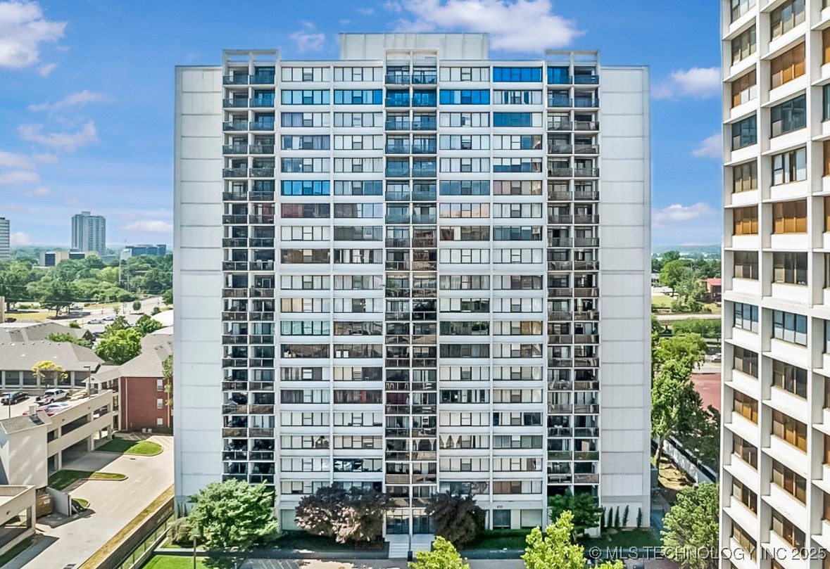 410 W 7th Street 1921