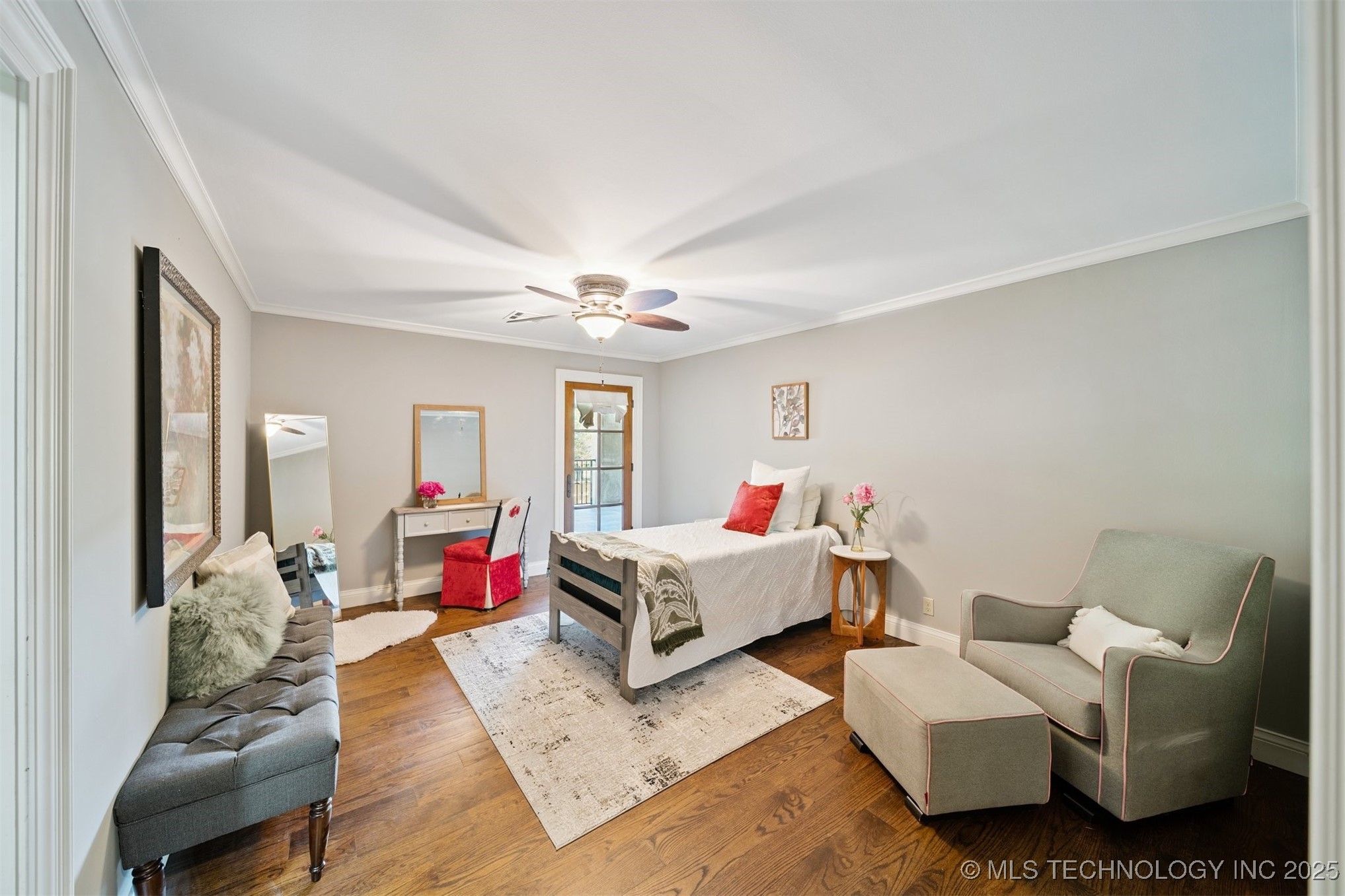 3633 E 104th Street