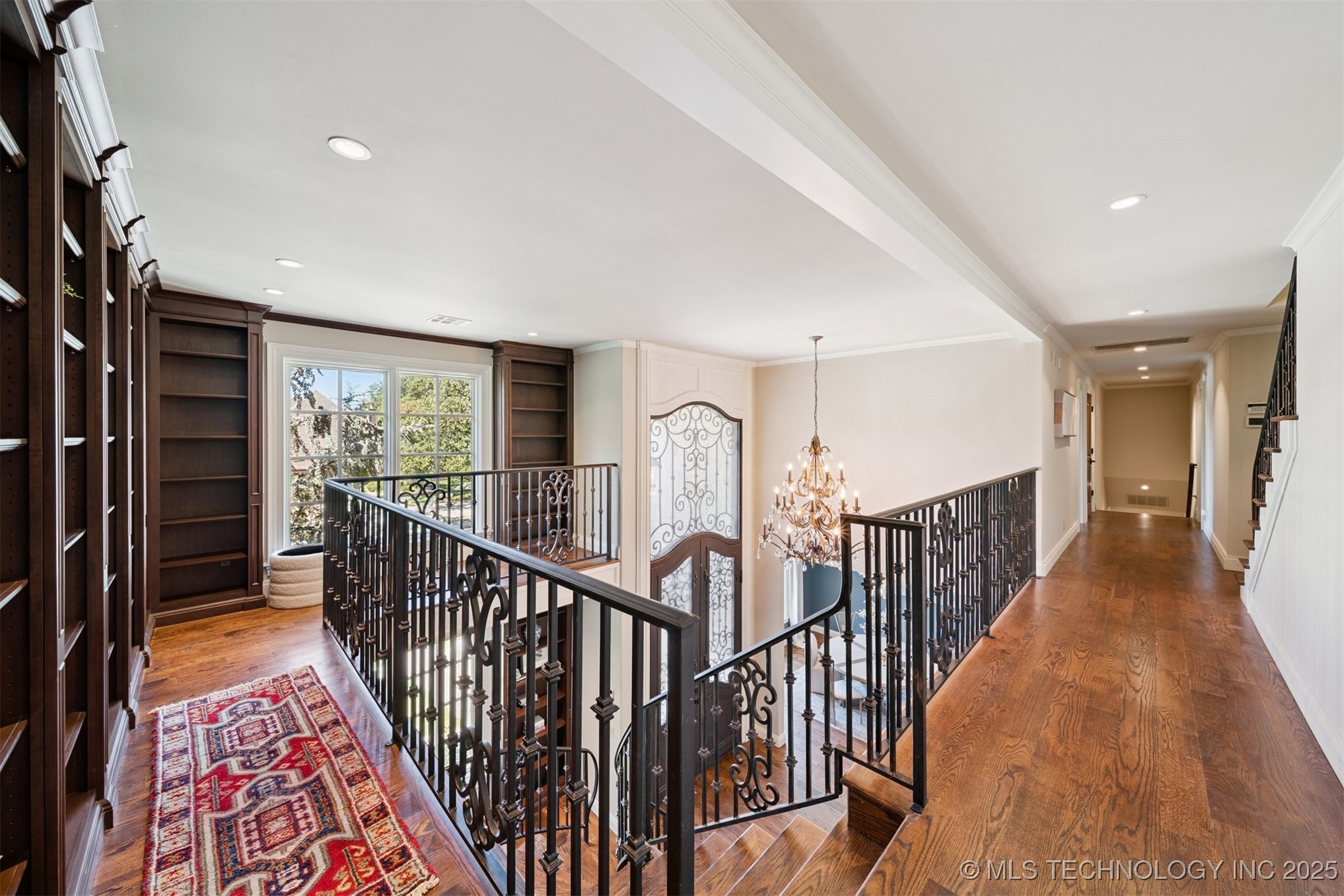 3633 E 104th Street