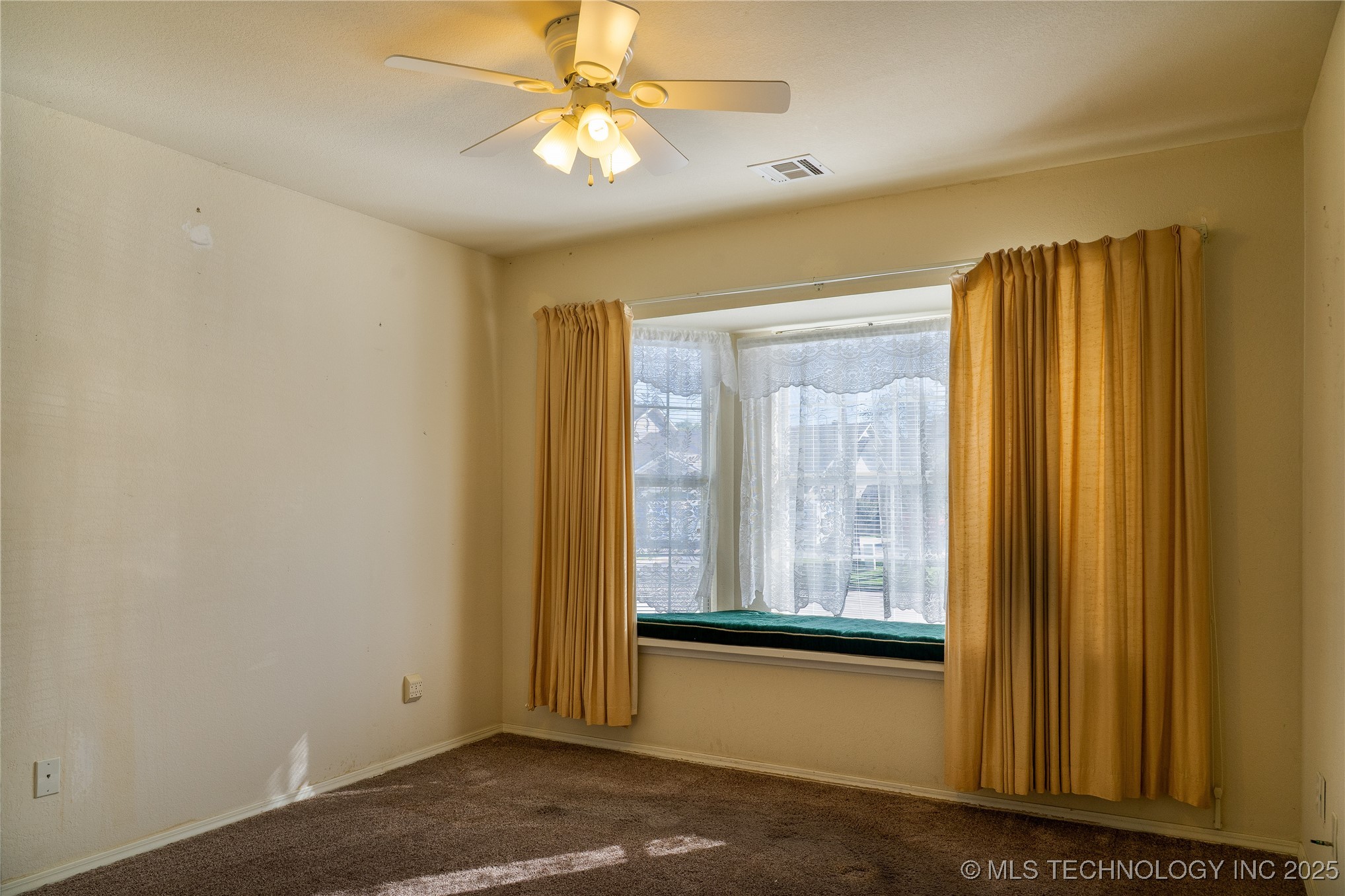 1230 W Dupont Street