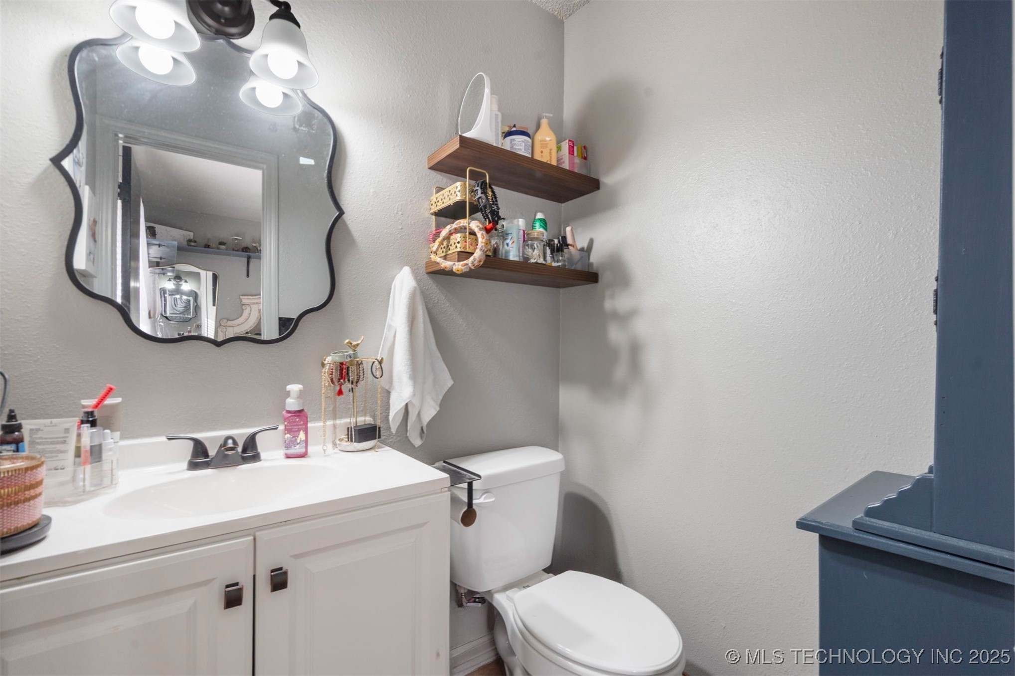 4111 W Pipestem Drive