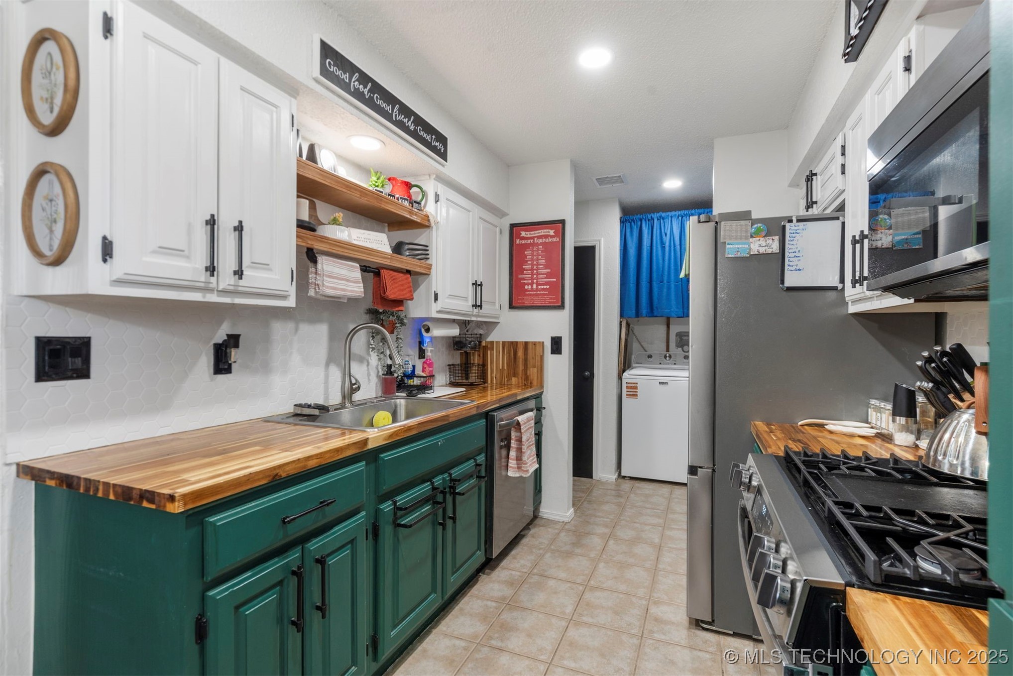 4111 W Pipestem Drive