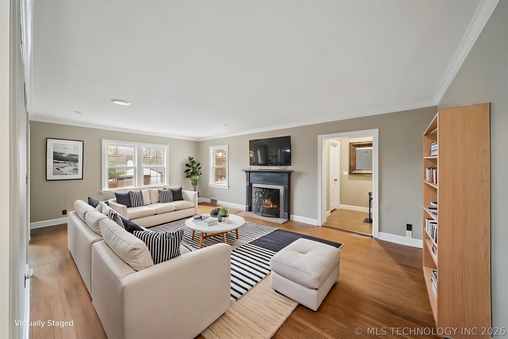 2720 E 22nd Street