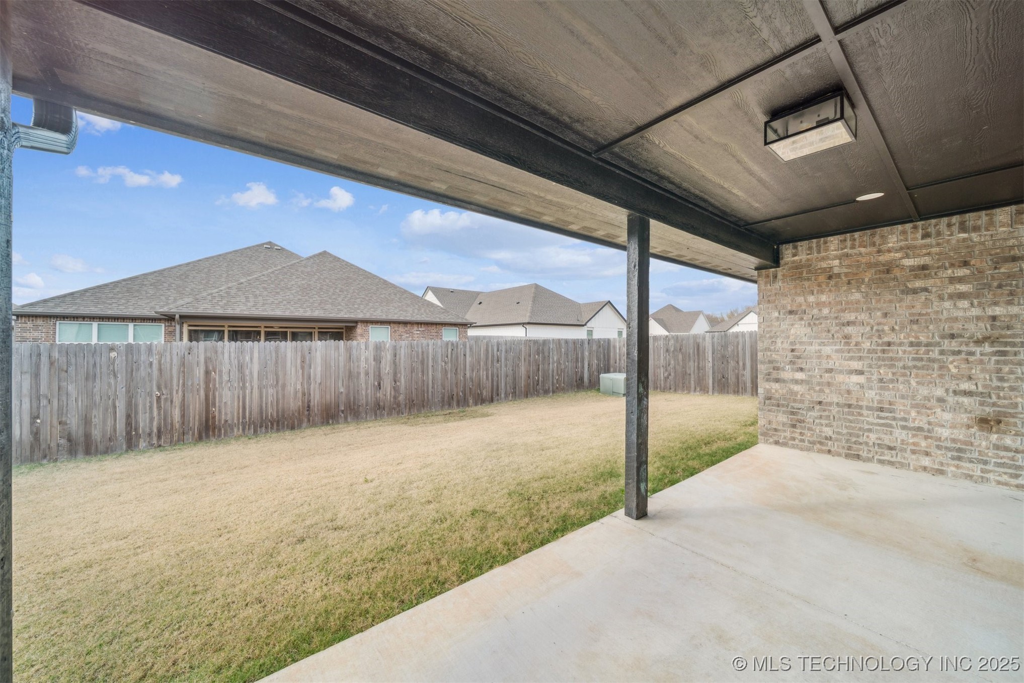 10106 S 228th East Avenue