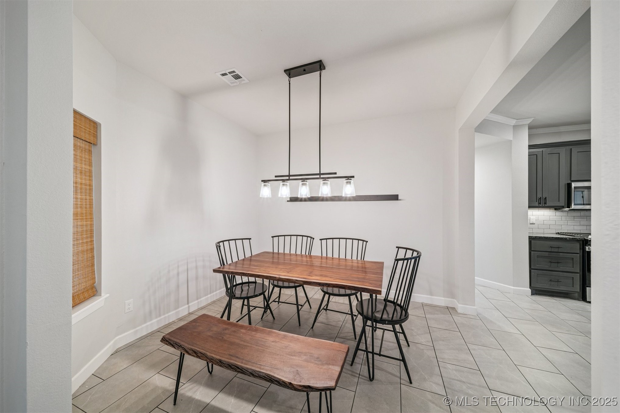 10106 S 228th East Avenue