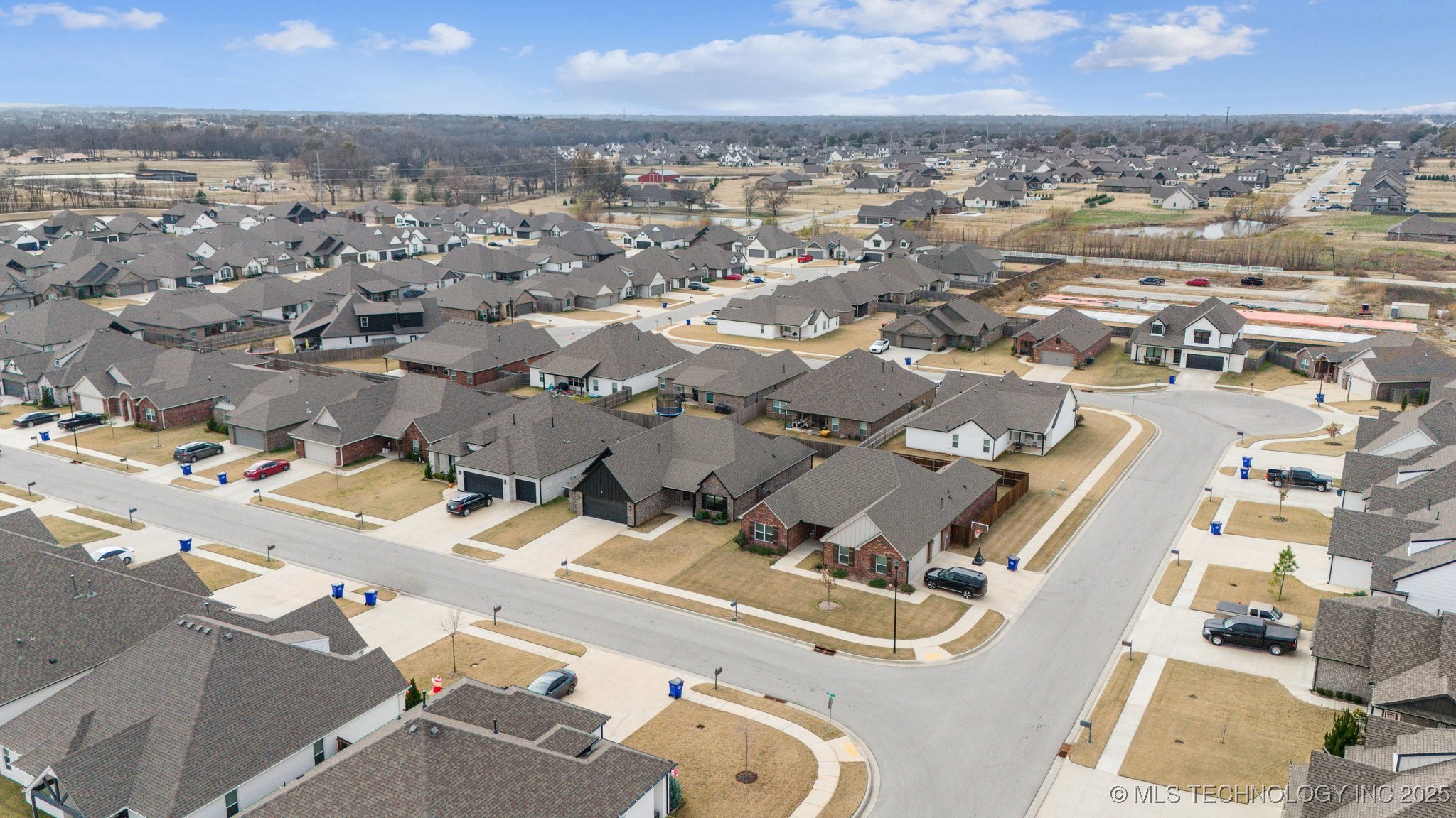 10106 S 228th East Avenue