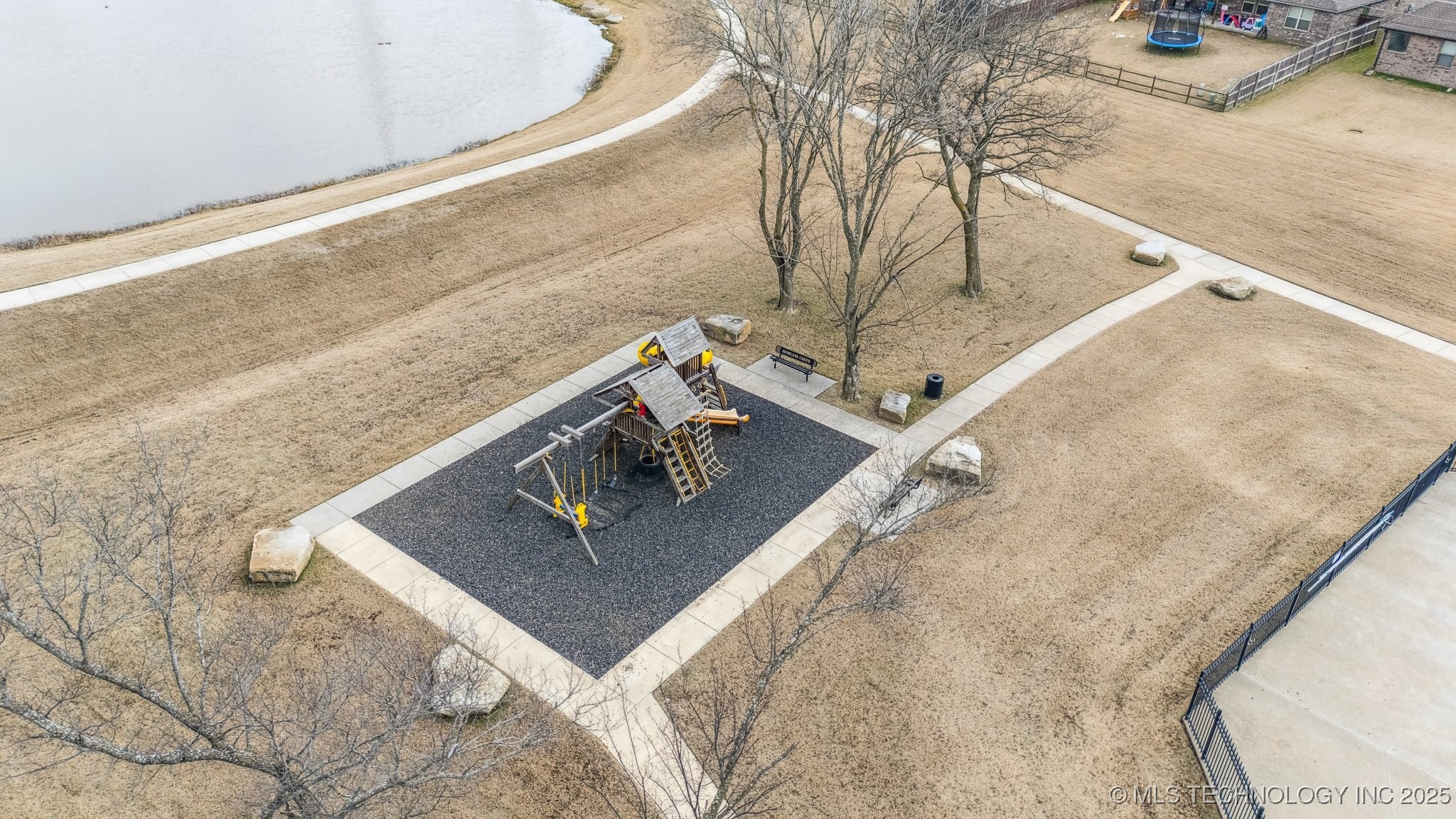 10106 S 228th East Avenue