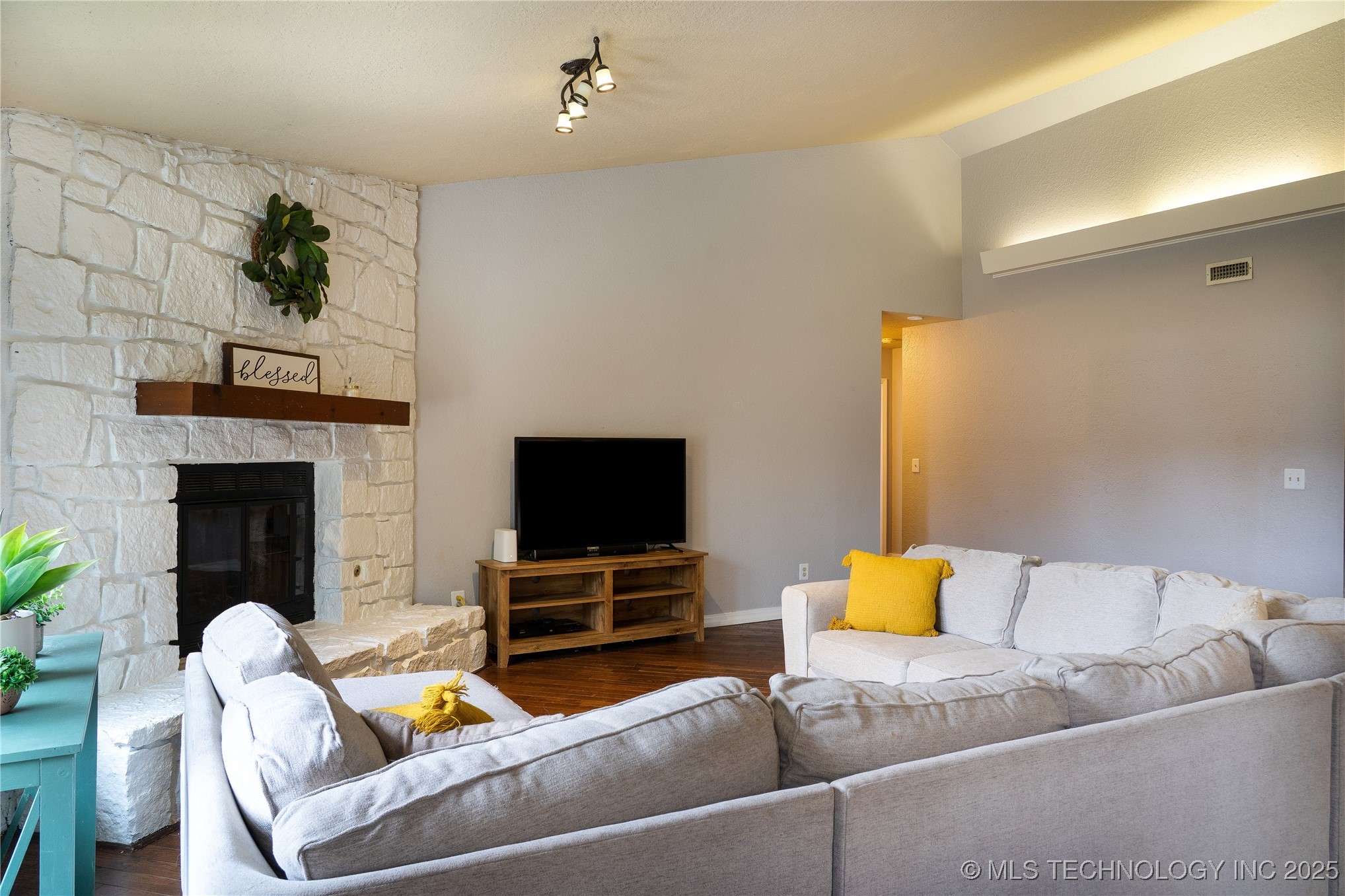 428 W 113th Street S