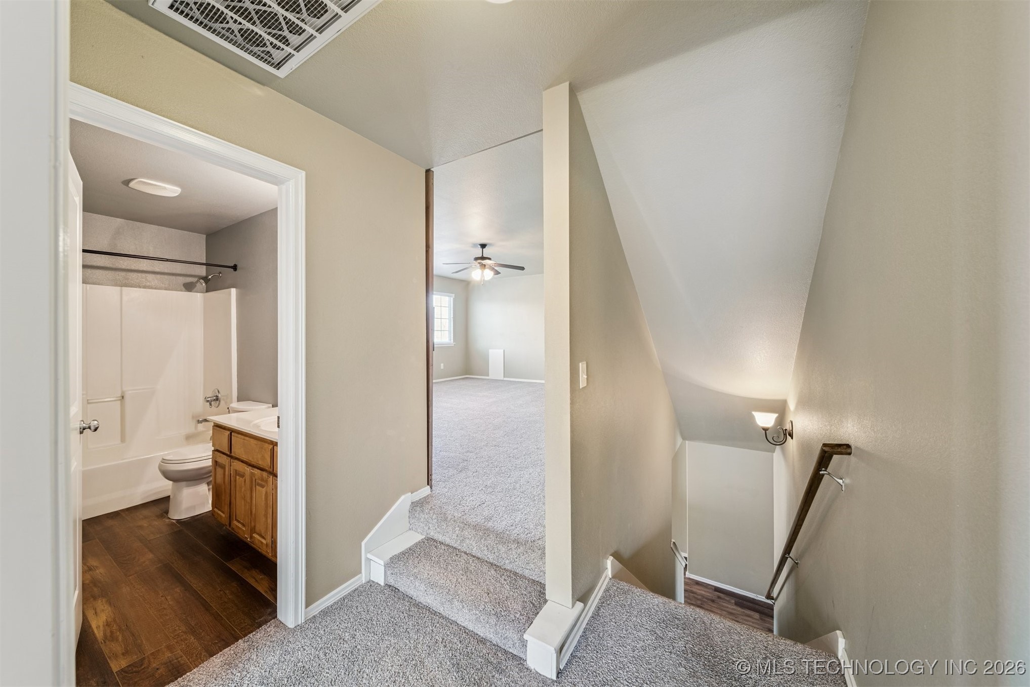 11710 S Willow Place