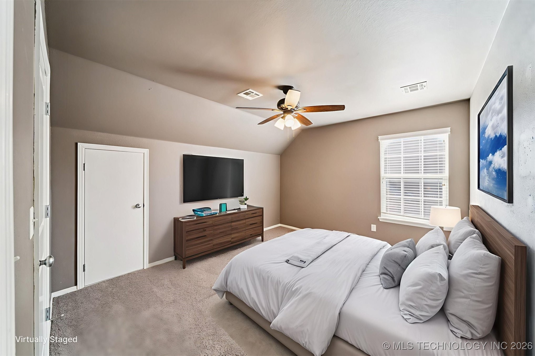 11710 S Willow Place