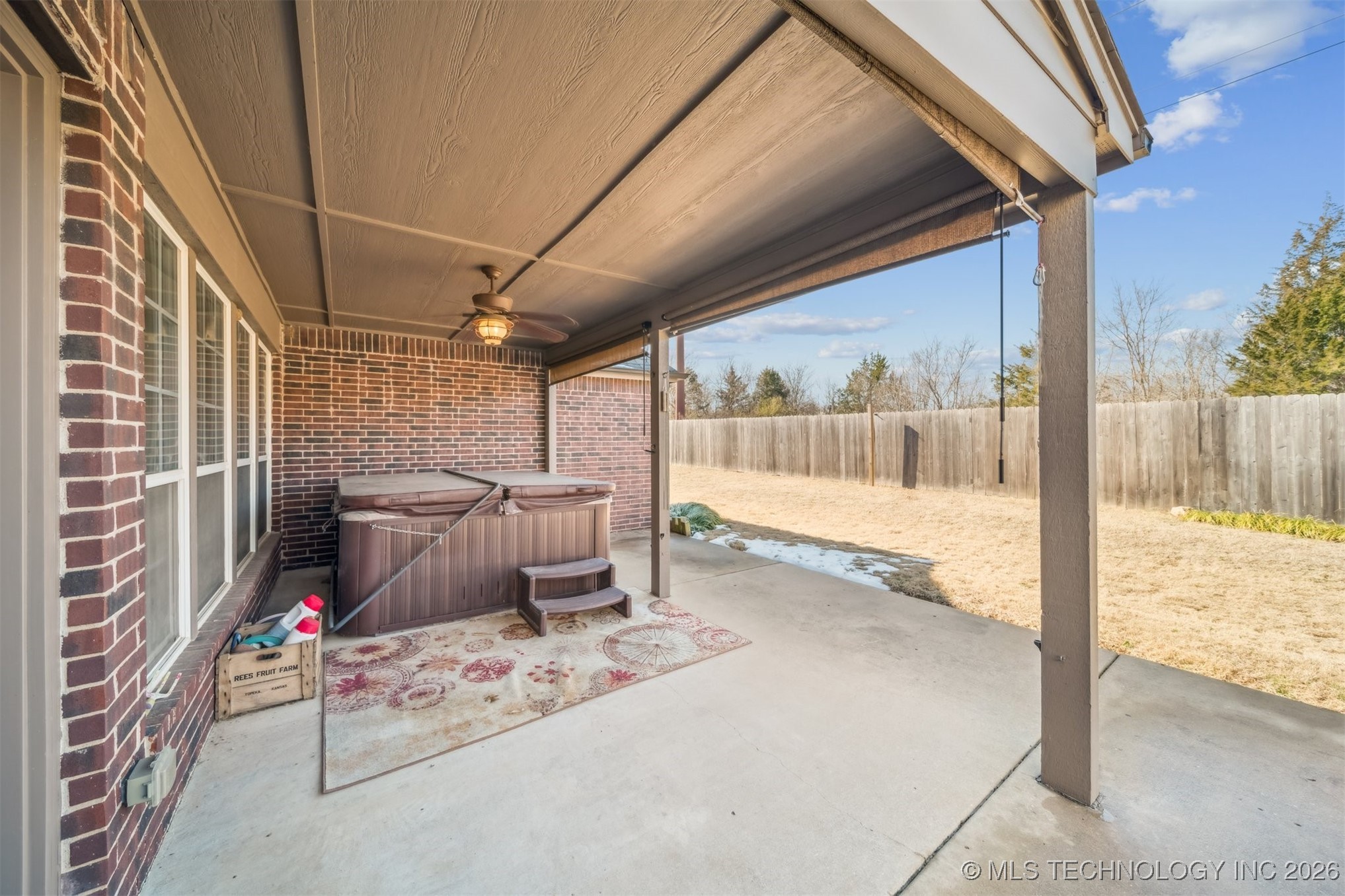 11710 S Willow Place