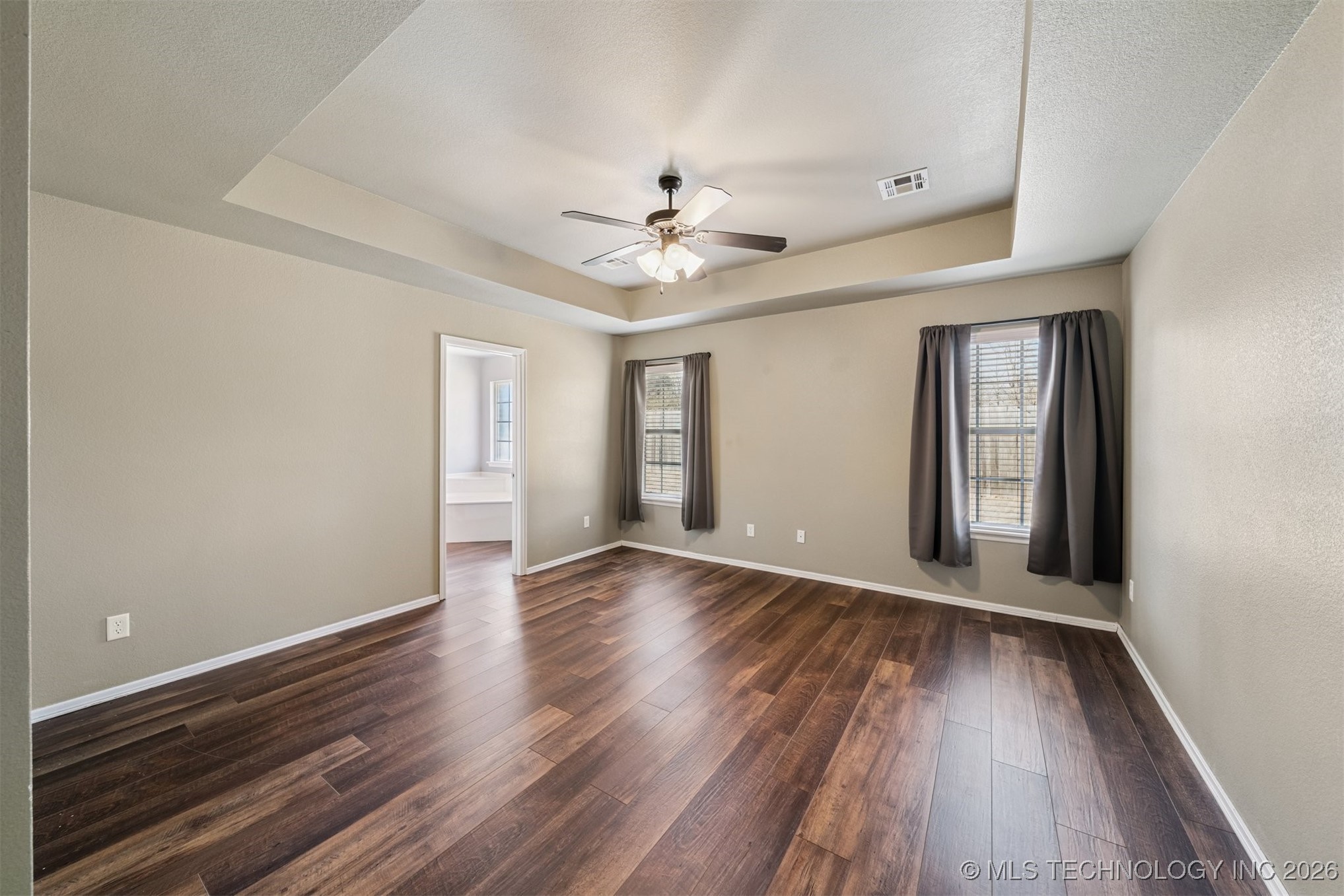 11710 S Willow Place