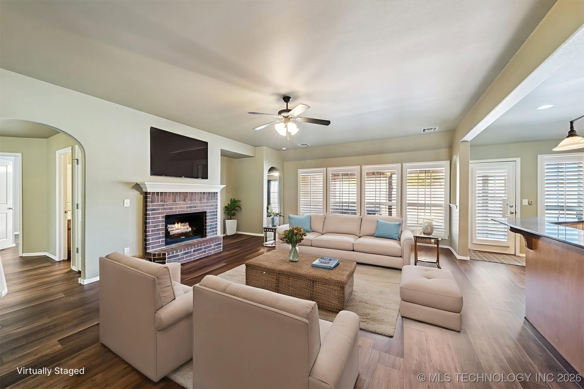 11710 S Willow Place