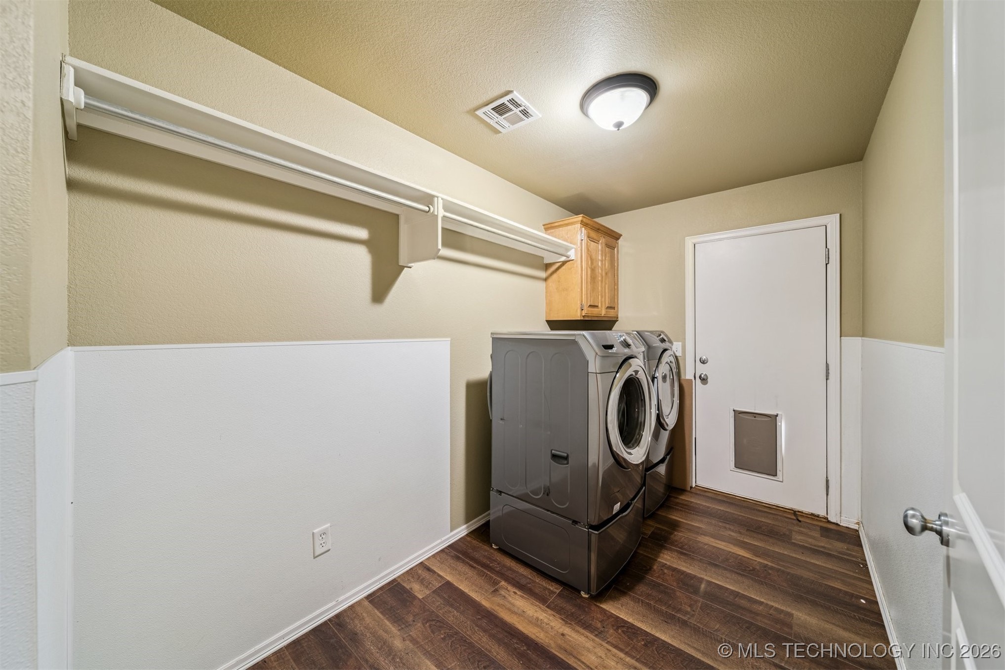 11710 S Willow Place