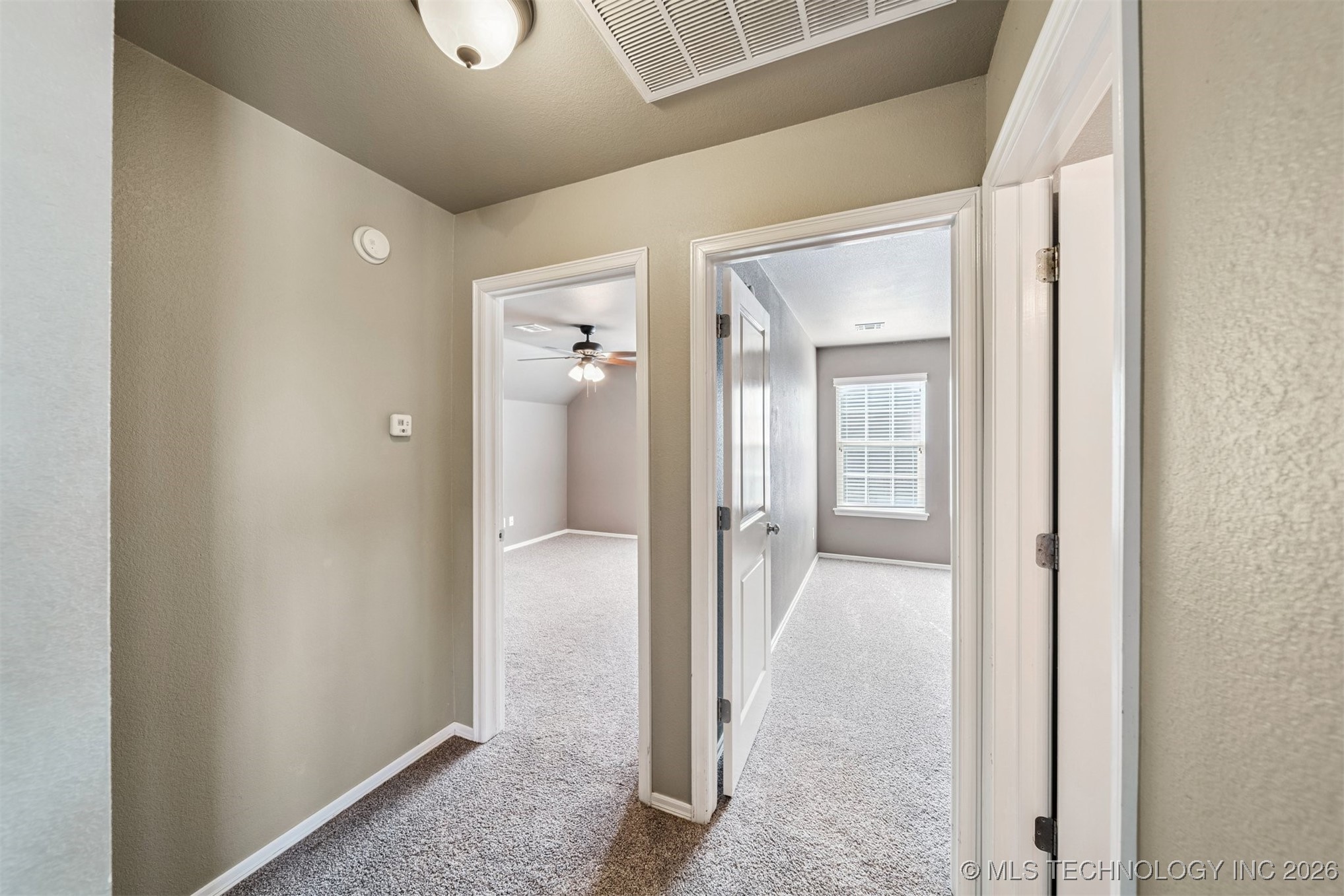 11710 S Willow Place