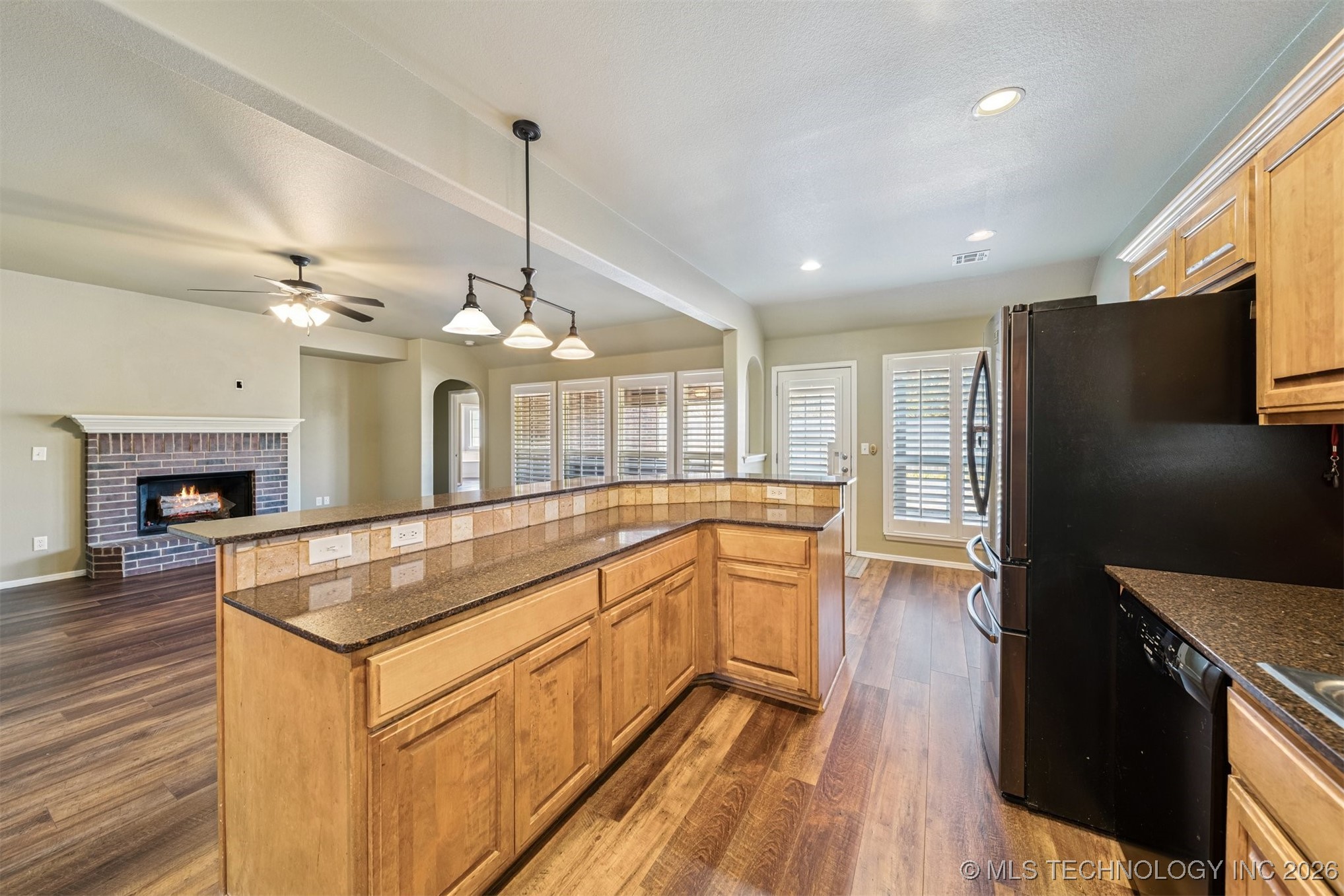 11710 S Willow Place