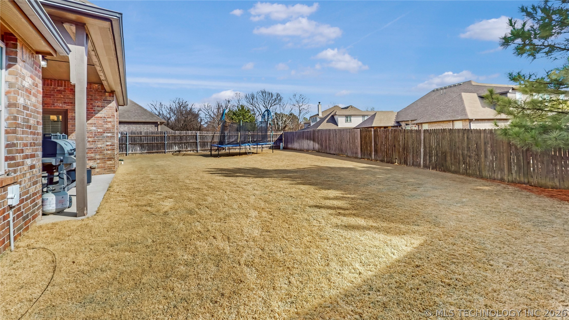 1601 E Pasadena Street