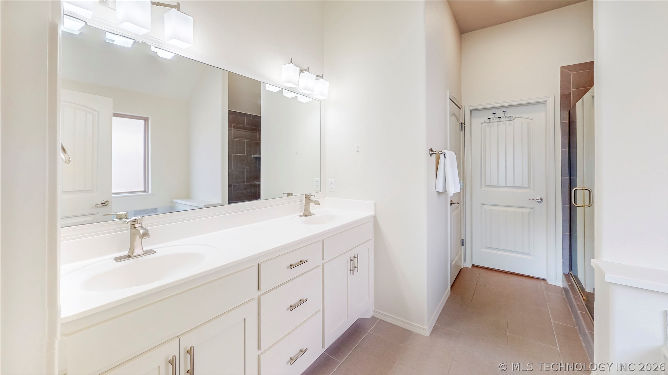 1601 E Pasadena Street