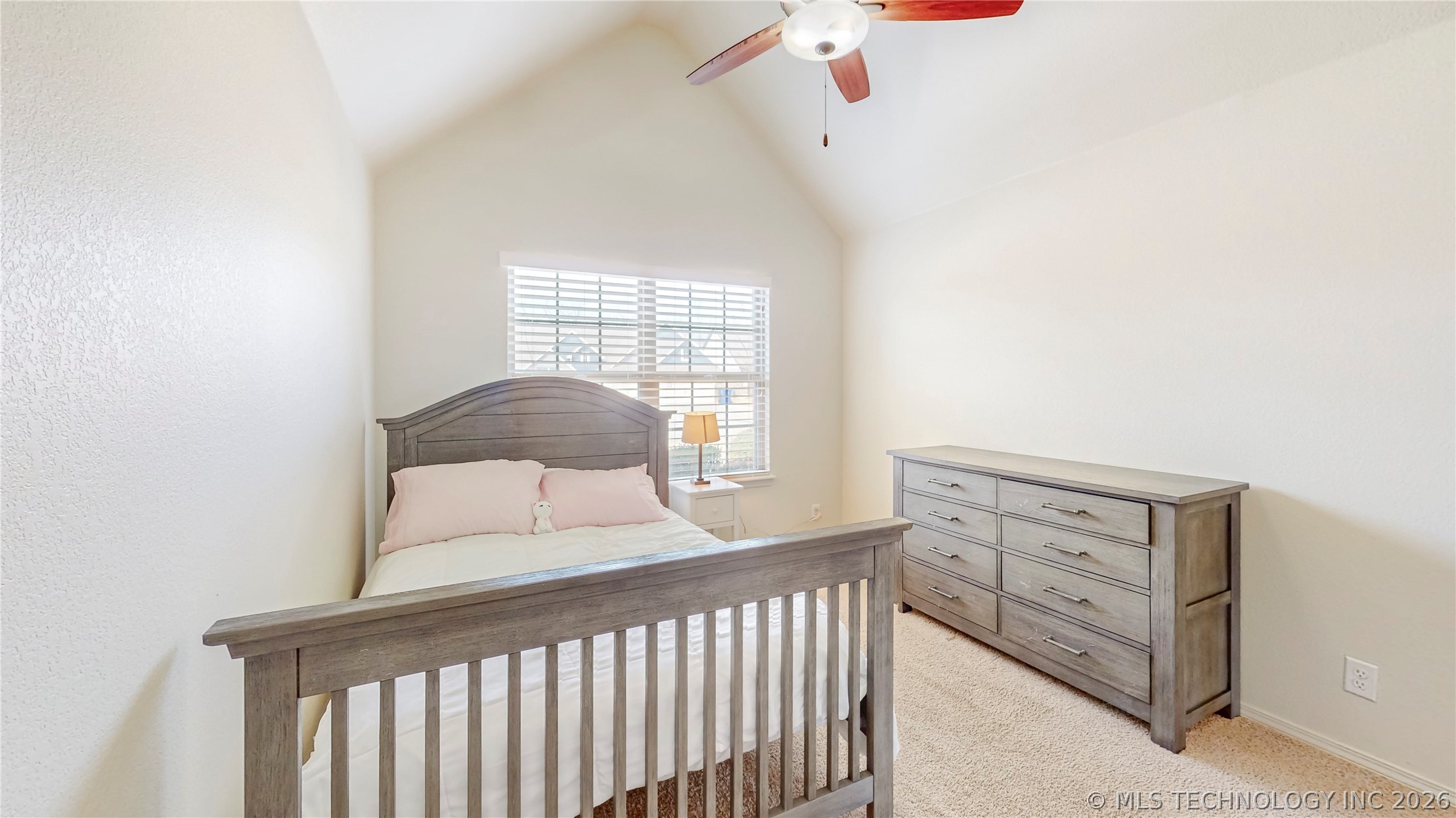 1601 E Pasadena Street