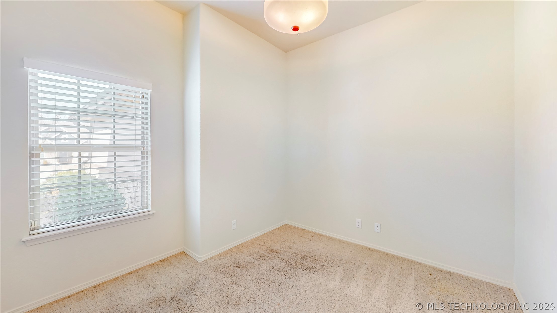 1601 E Pasadena Street