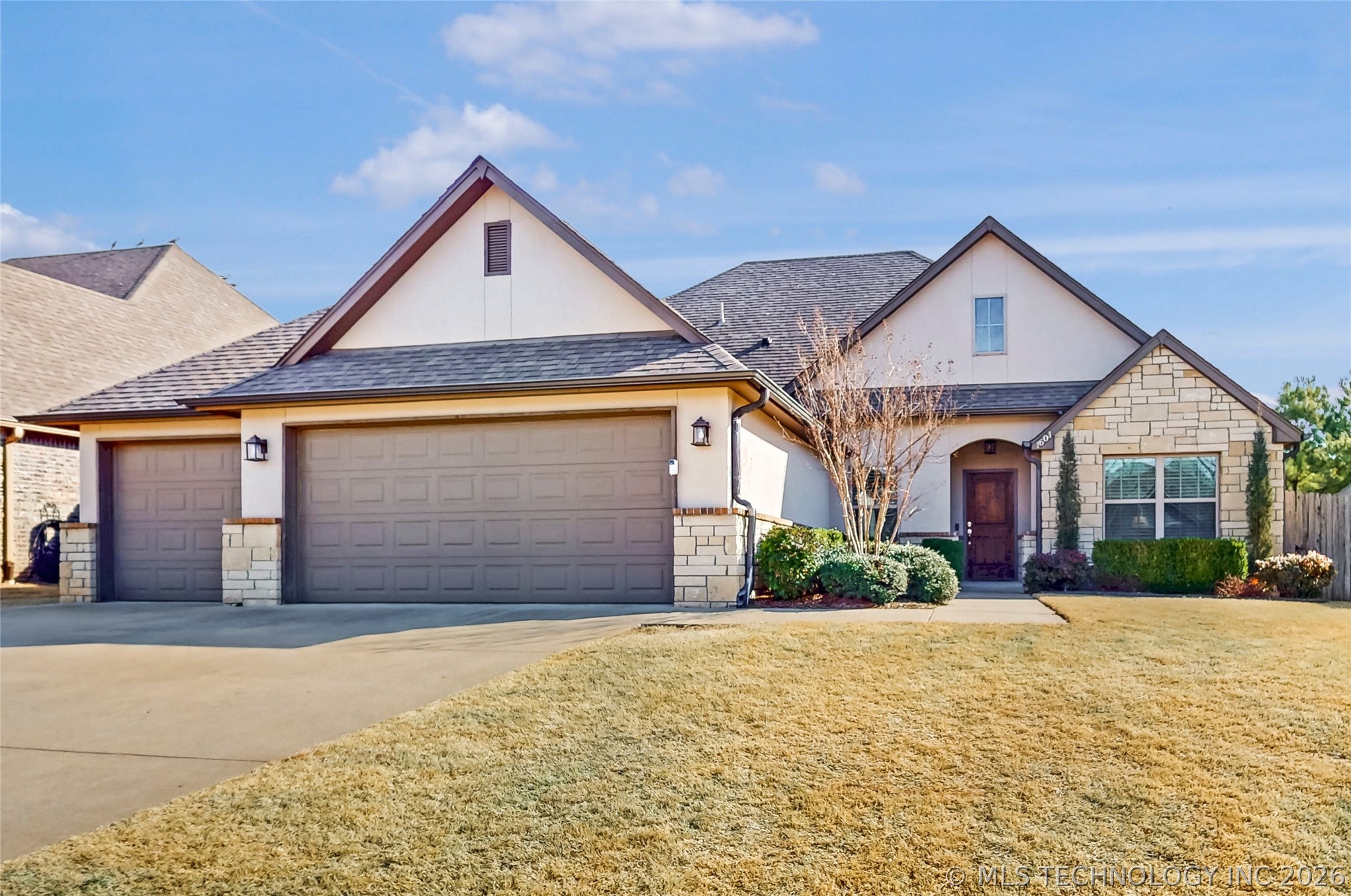 1601 E Pasadena Street