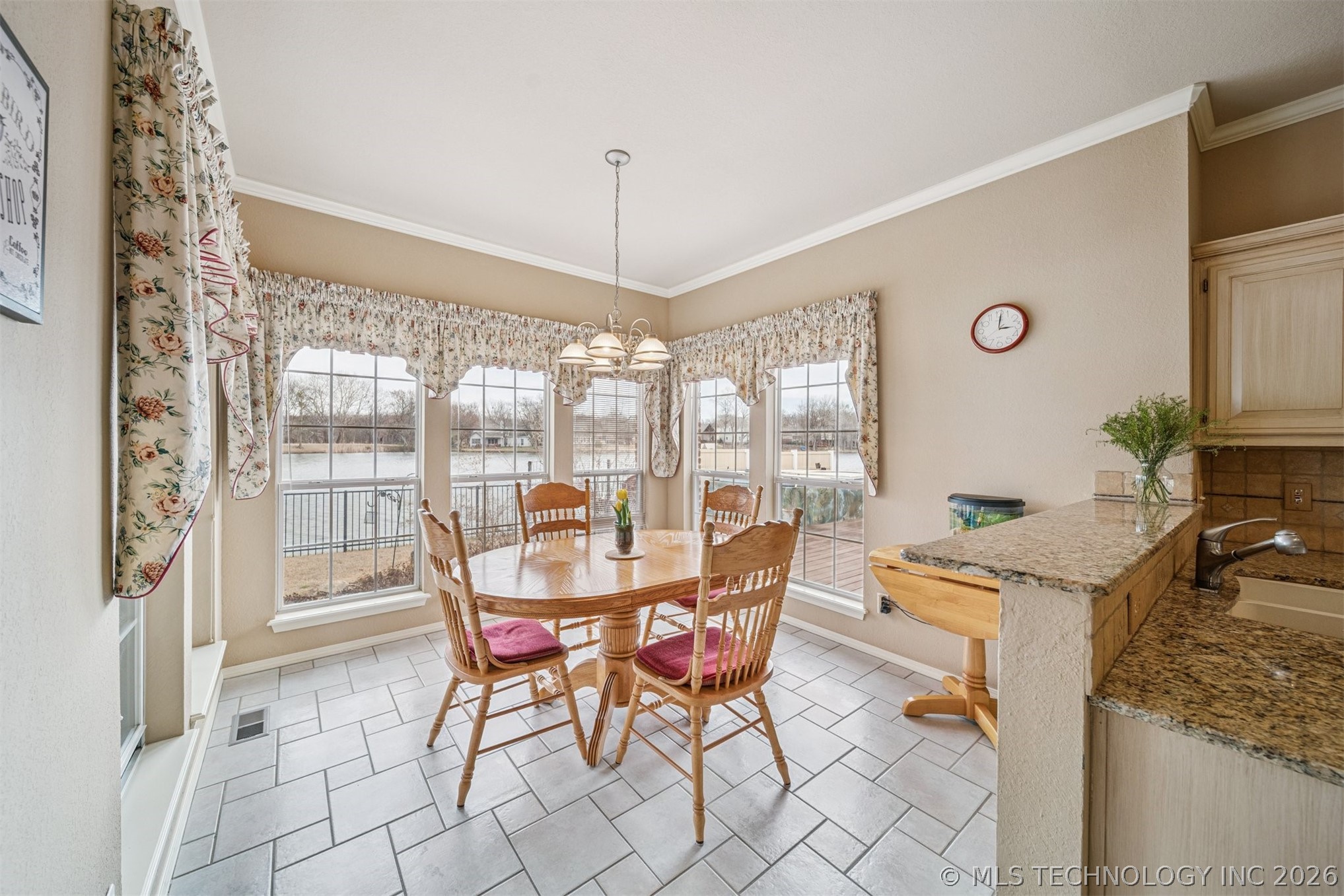 12231 S 18th Avenue E