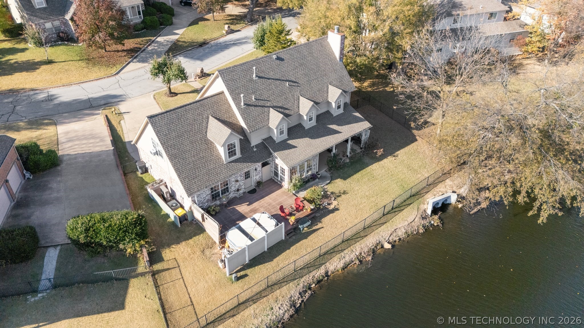 12231 S 18th Avenue E