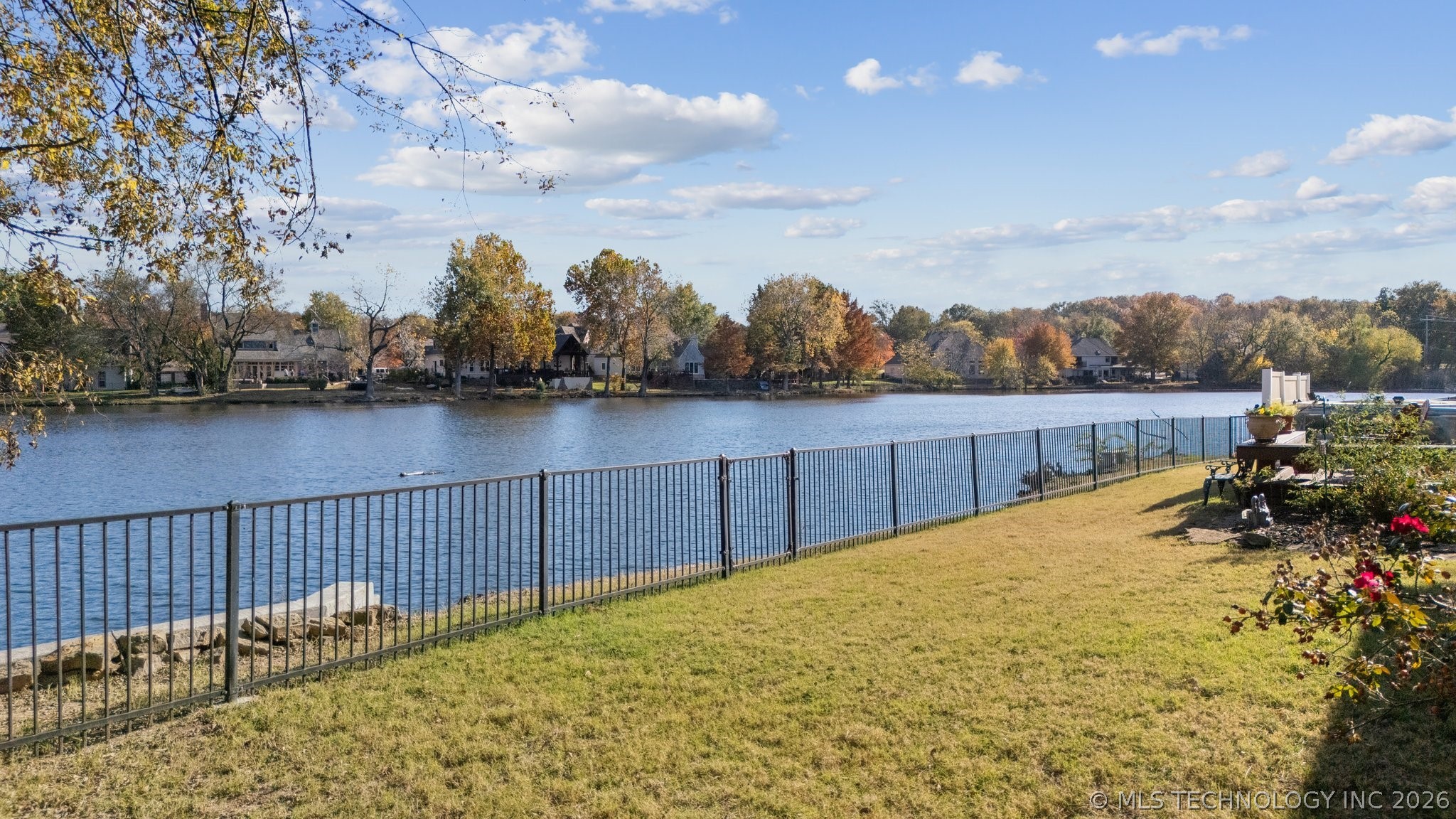 12231 S 18th Avenue E