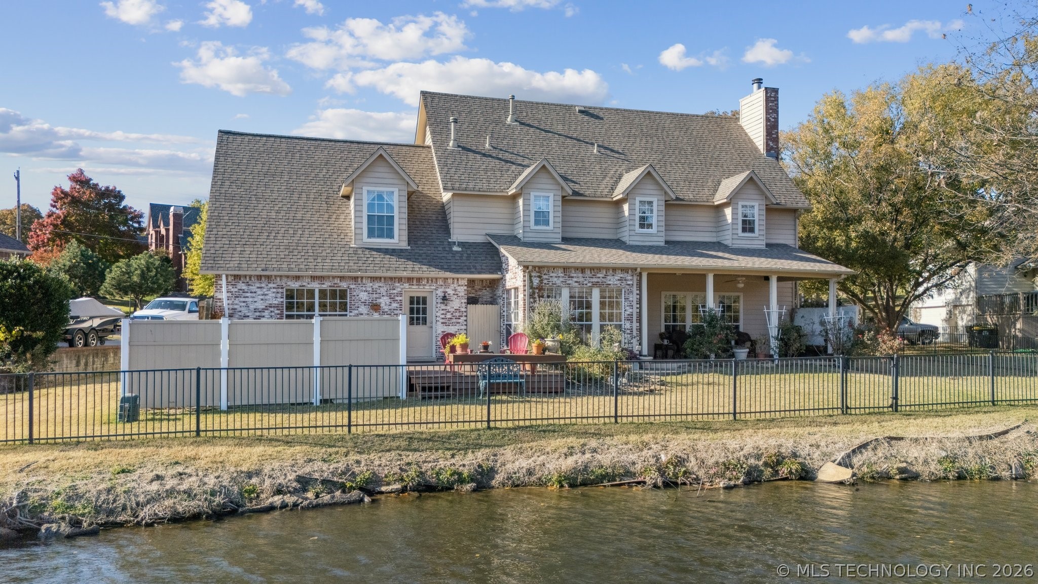 12231 S 18th Avenue E