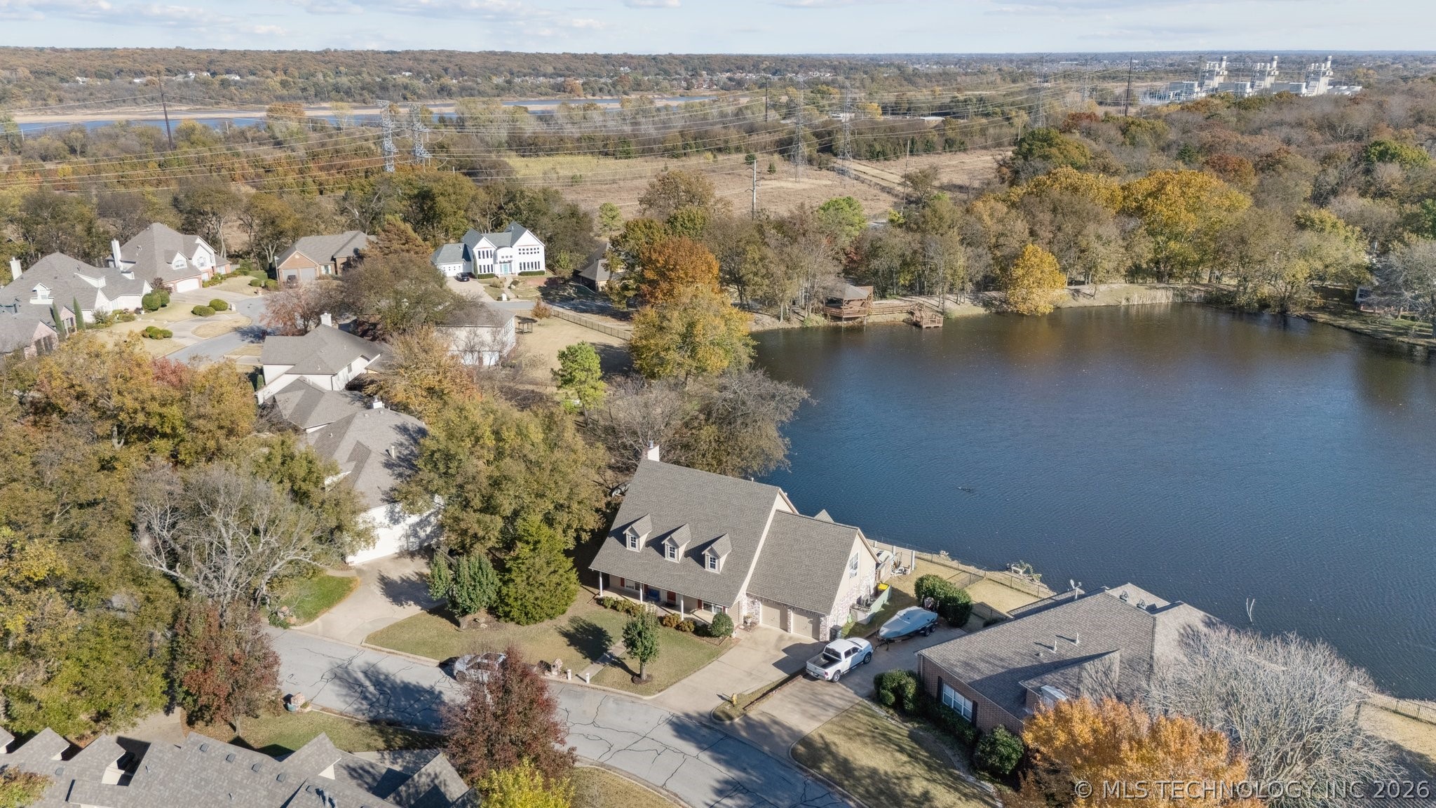 12231 S 18th Avenue E