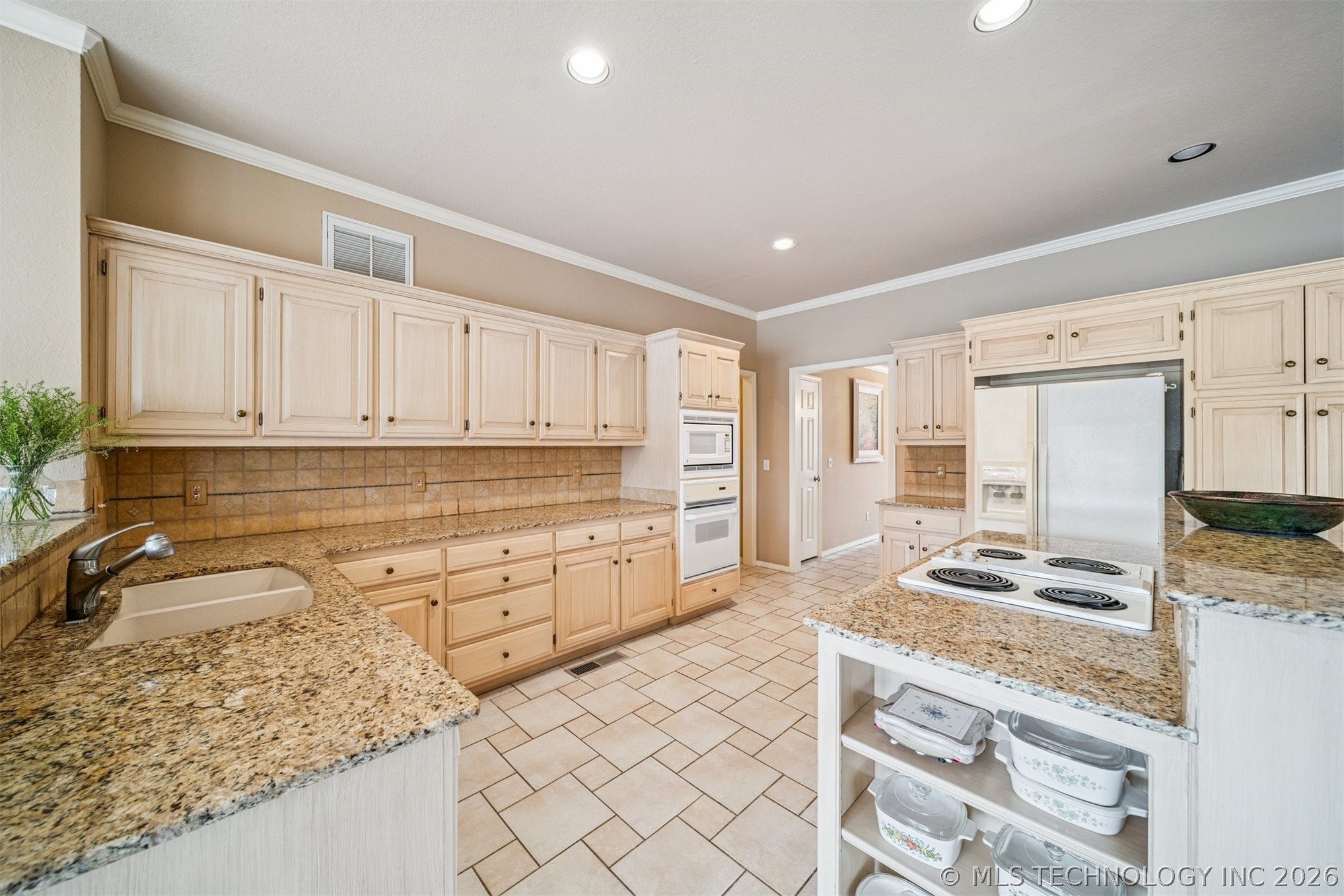 12231 S 18th Avenue E