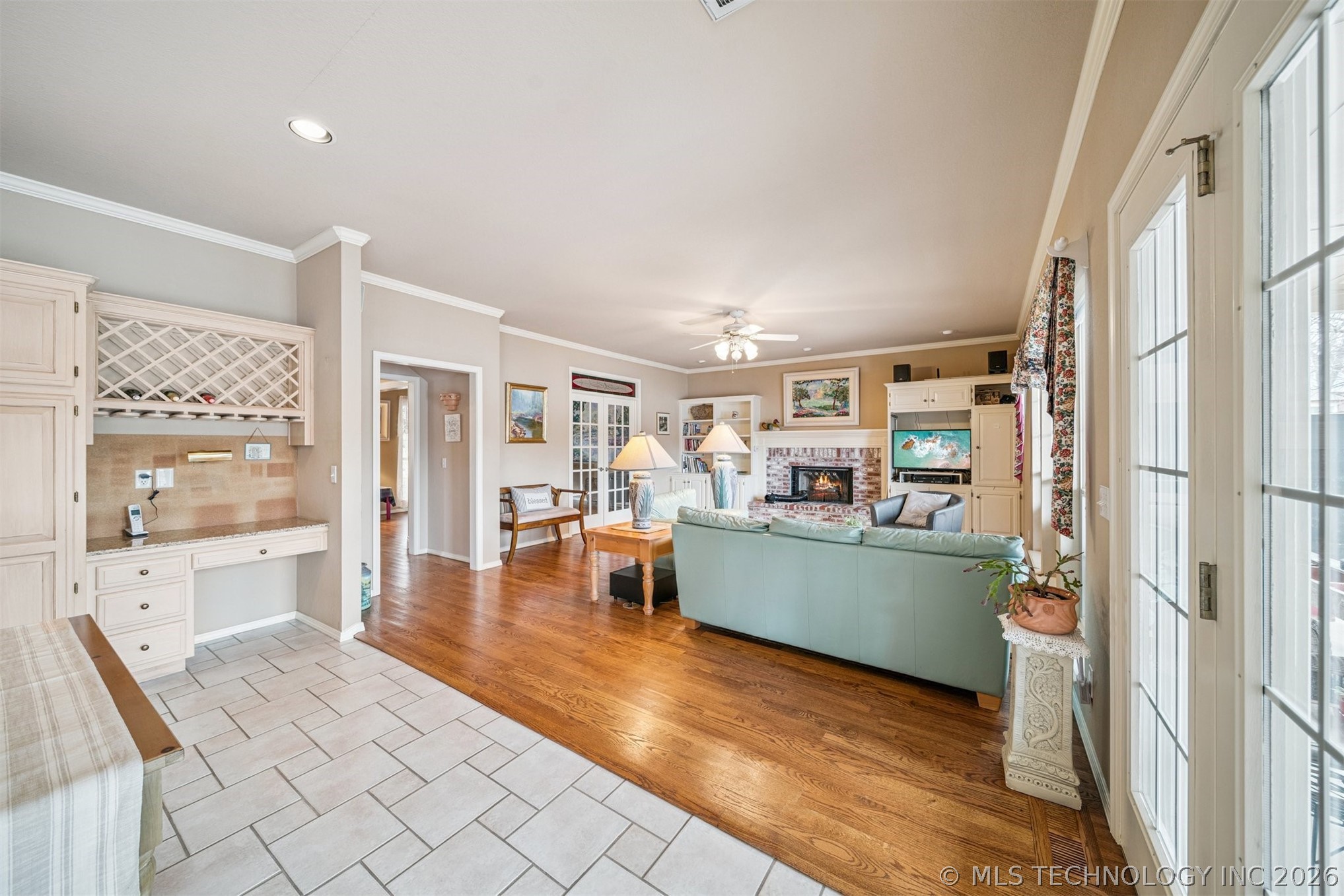 12231 S 18th Avenue E