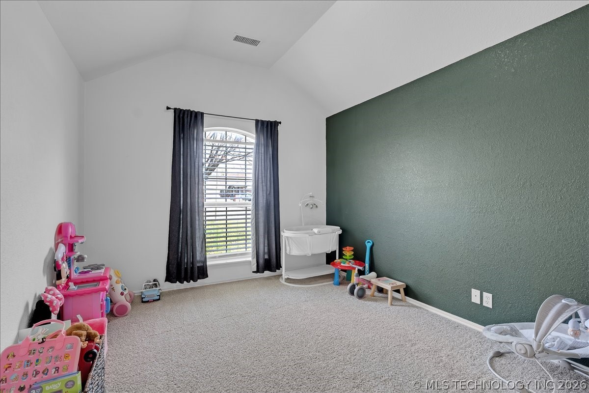 11822 N 107th East Avenue