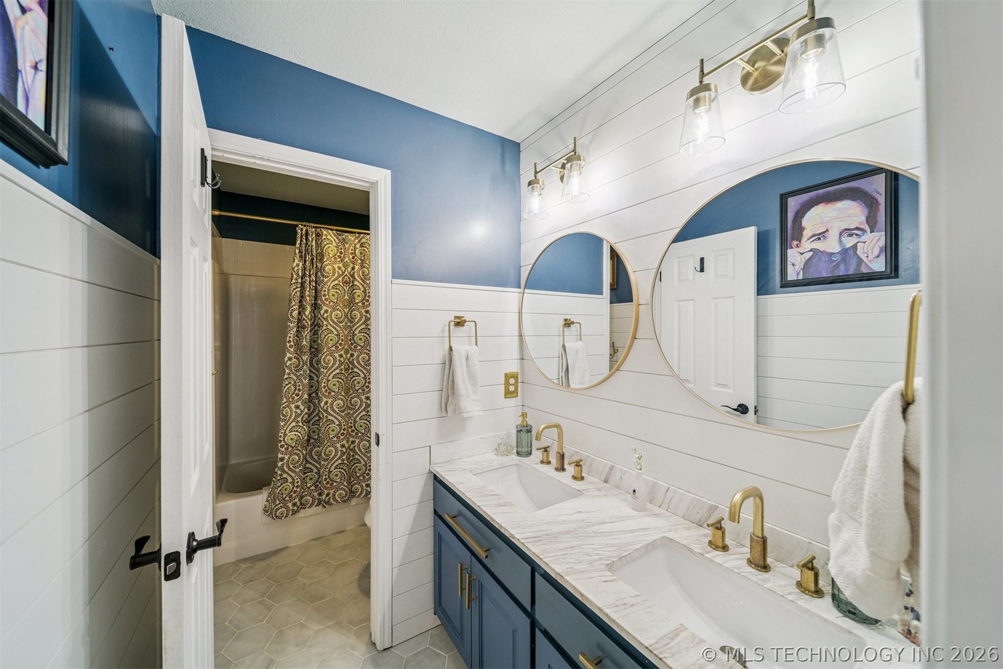 12511 S 18th Circle E