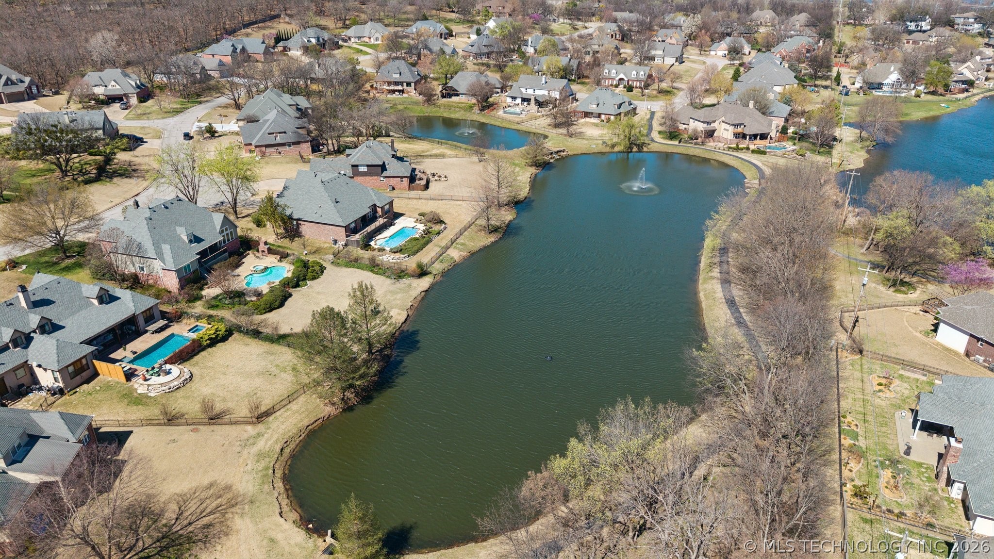 12511 S 18th Circle E