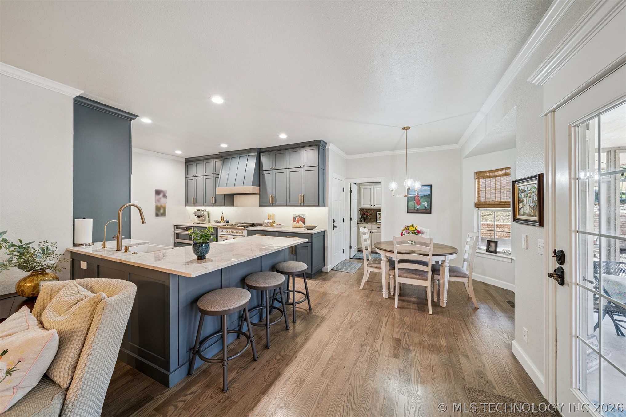 12511 S 18th Circle E