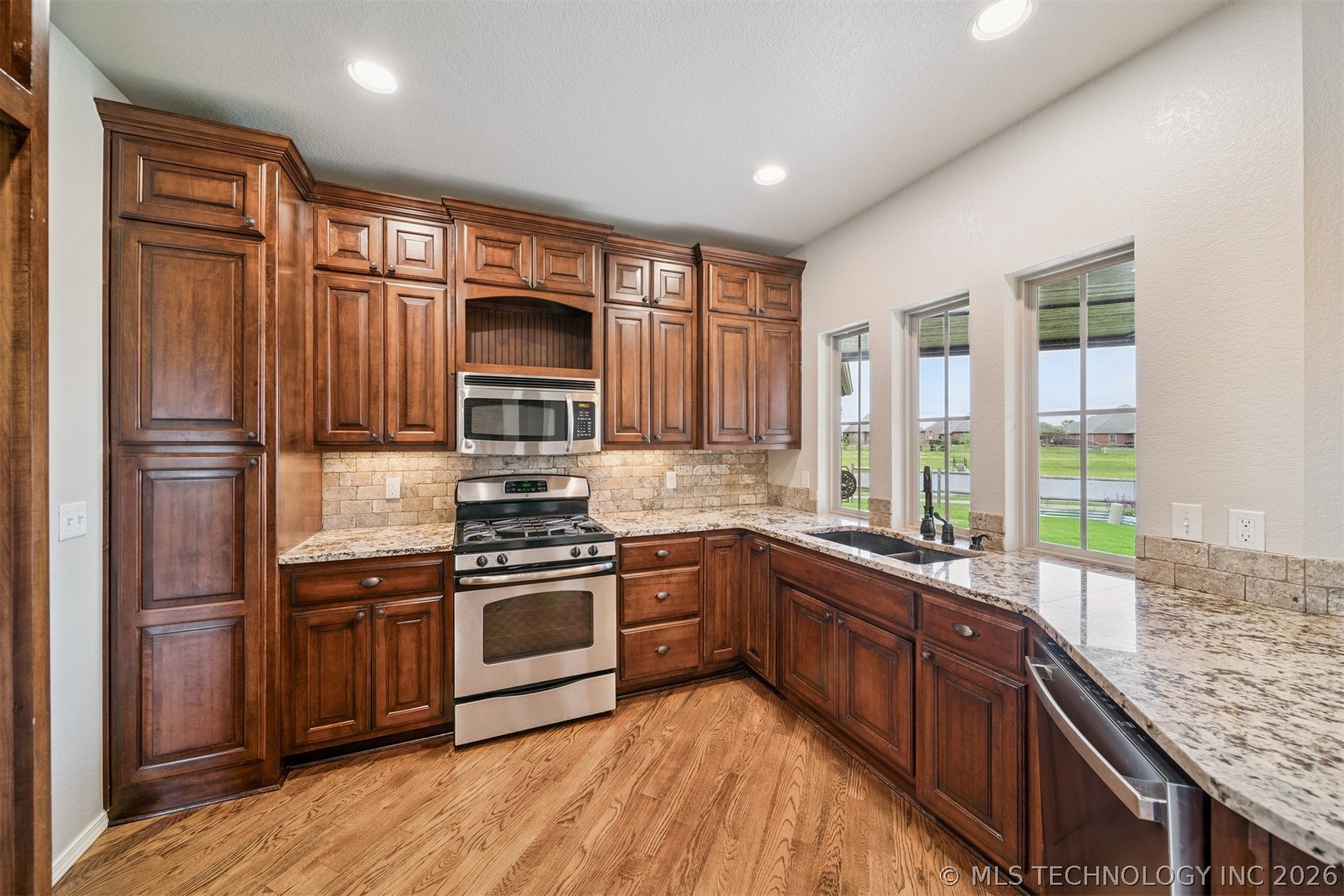 18301 E 47th Street