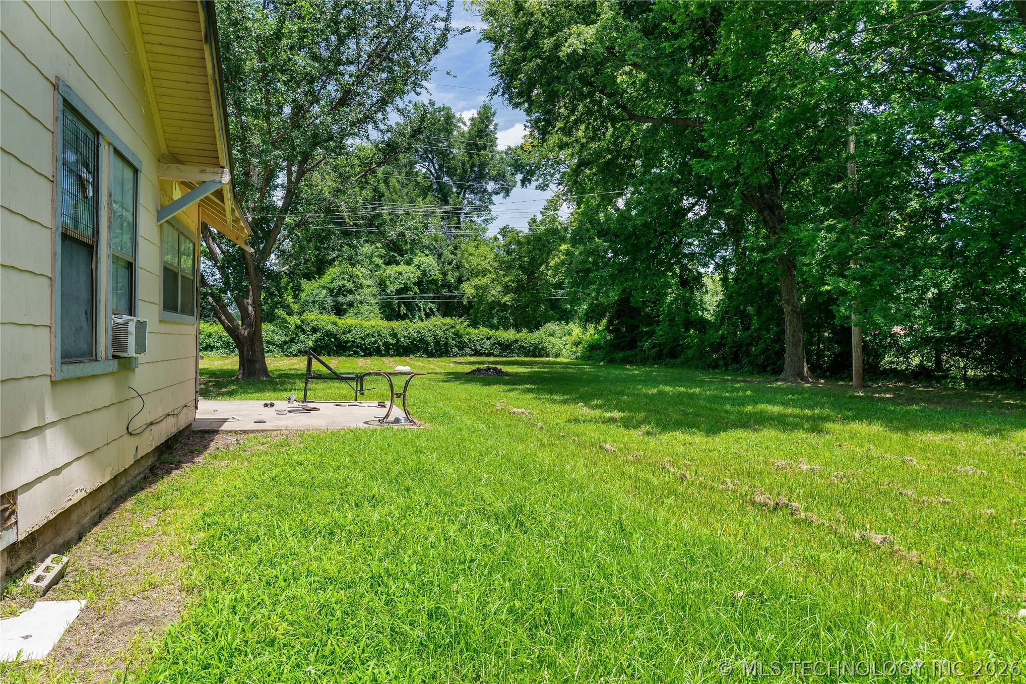 1373 E 66th Place