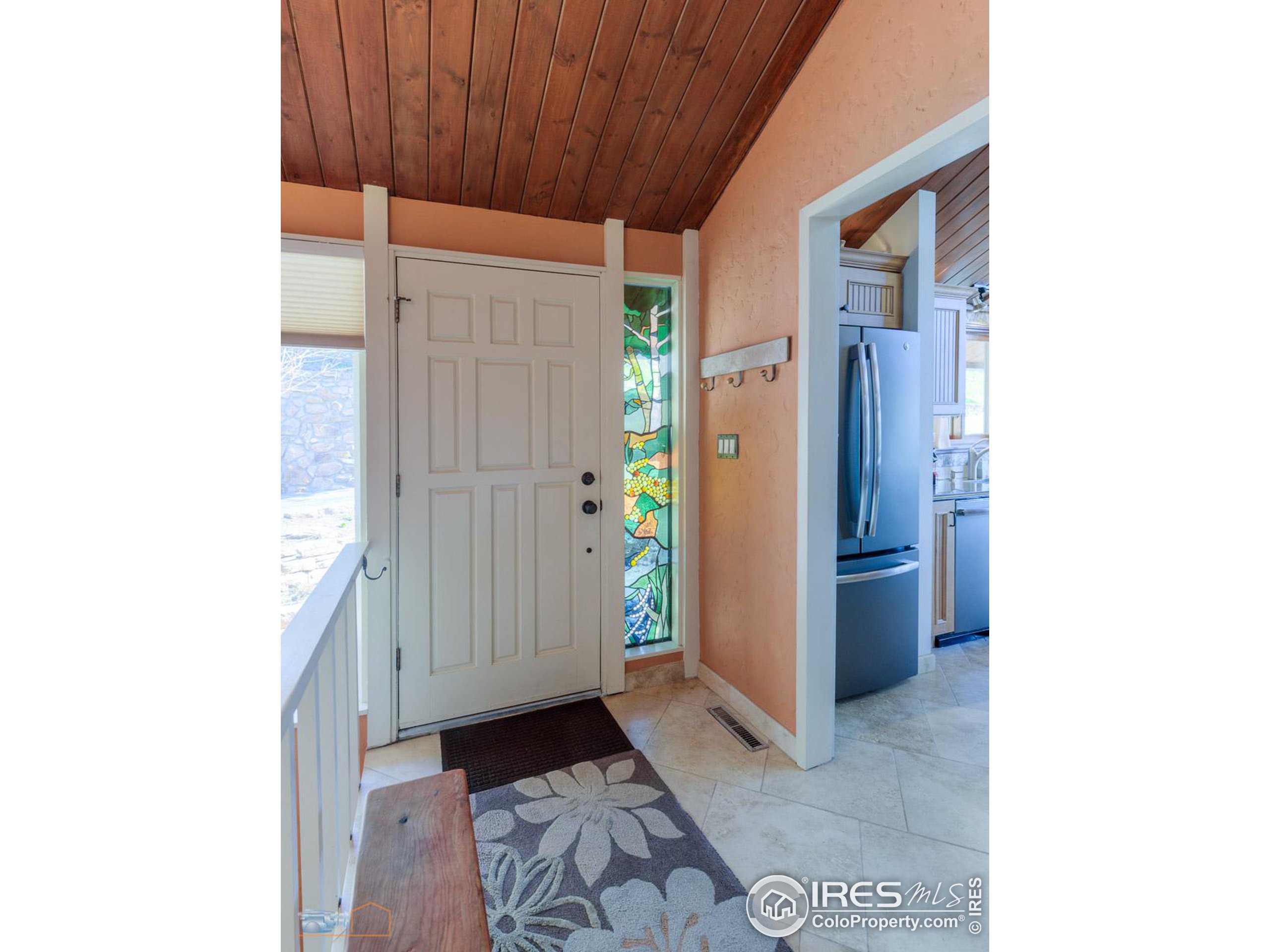 118 Meadowlook Way