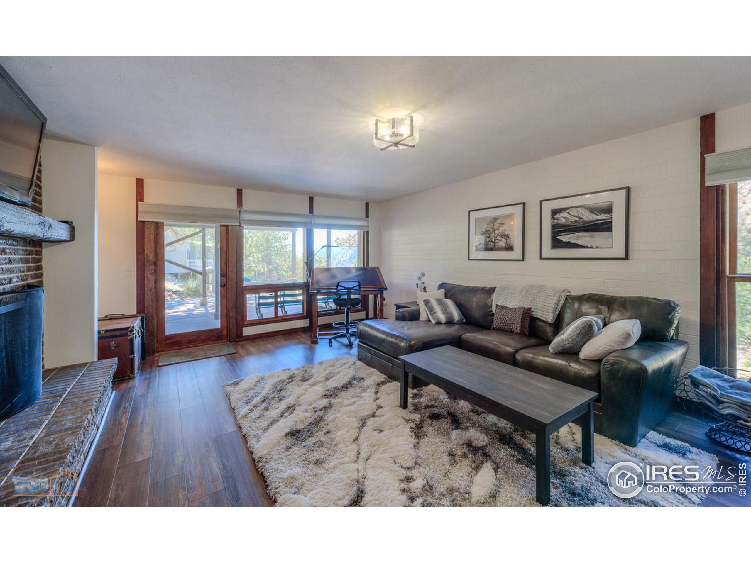 118 Meadowlook Way