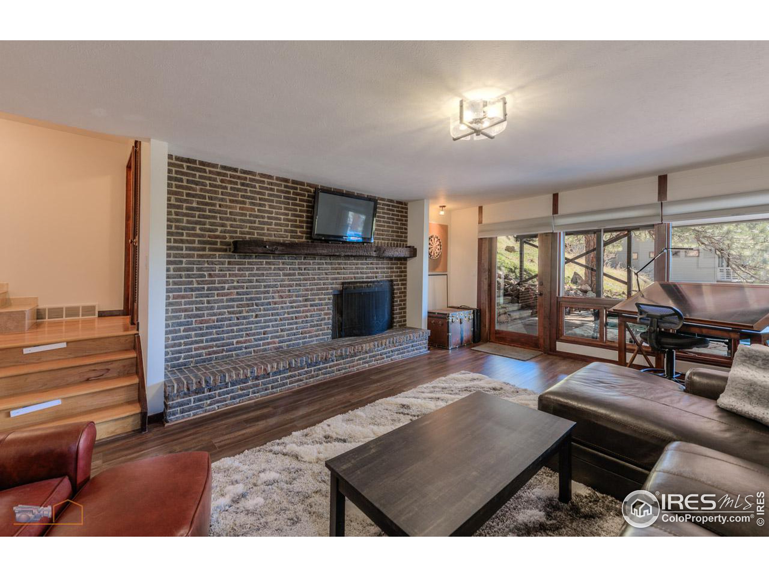 118 Meadowlook Way