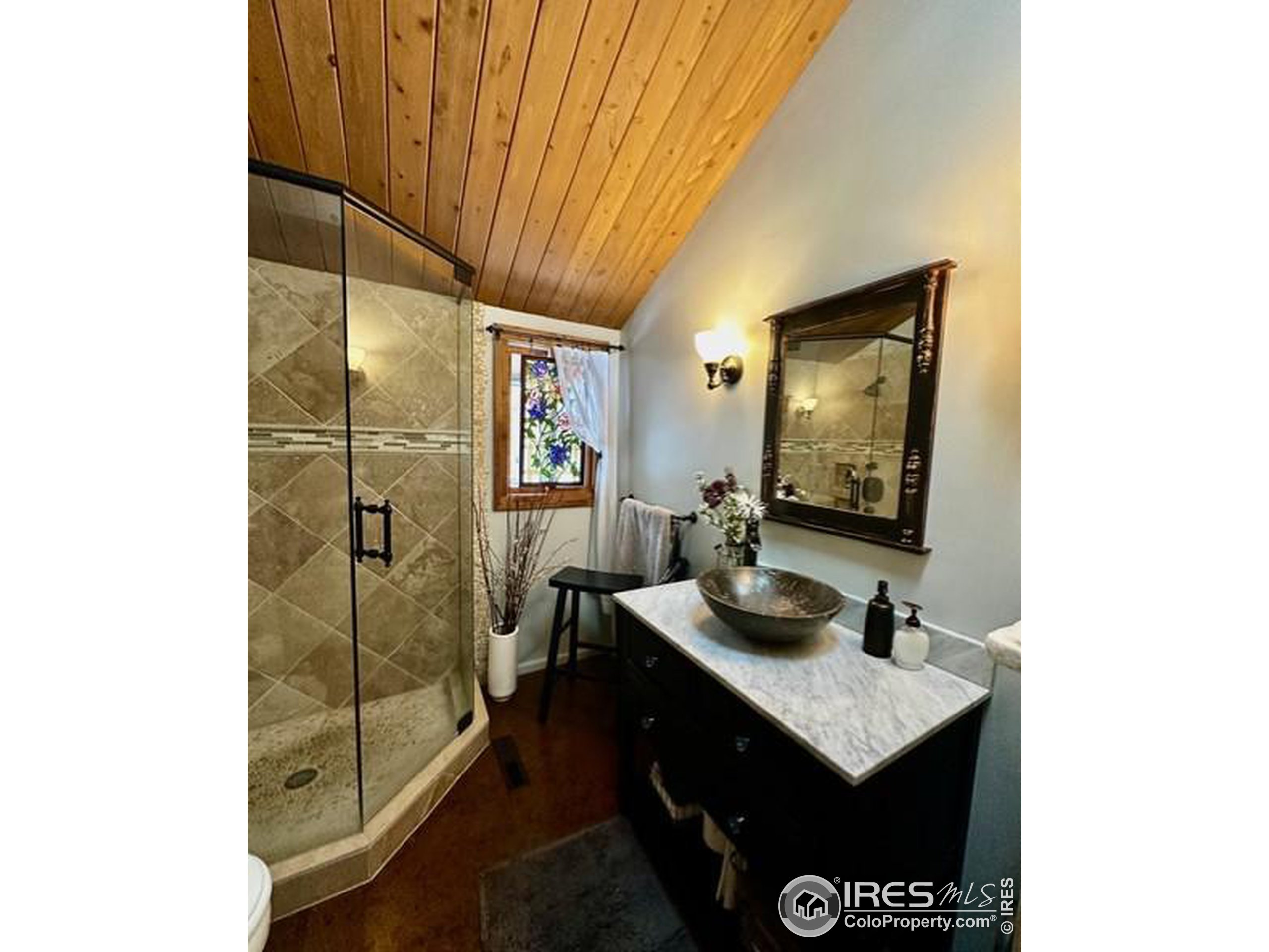 118 Meadowlook Way