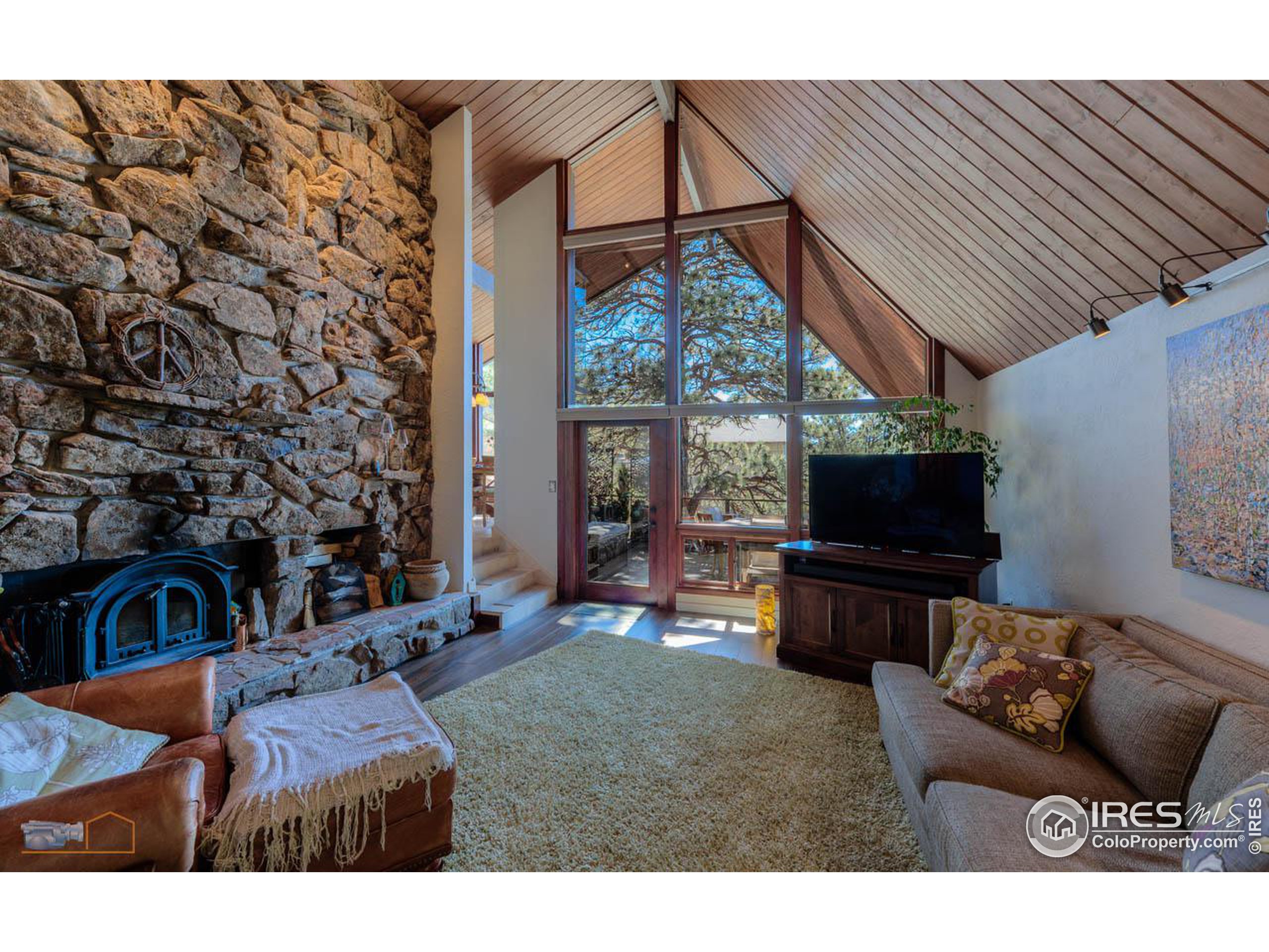118 Meadowlook Way