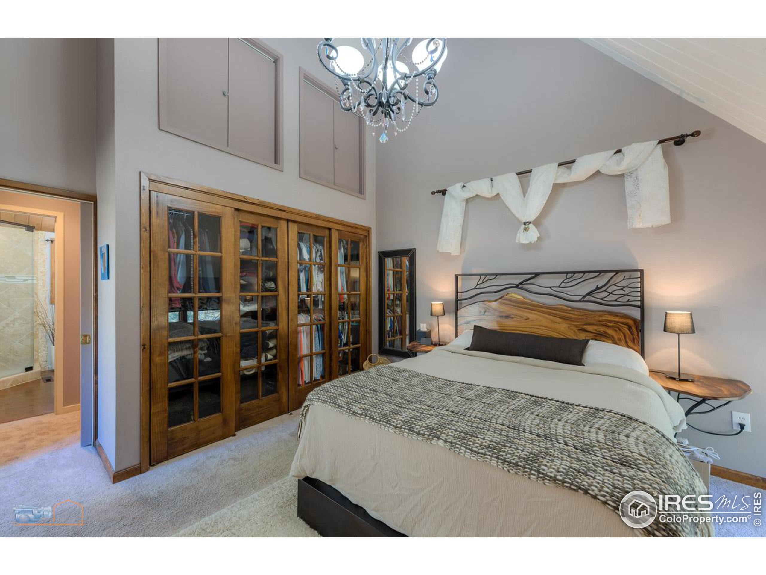 118 Meadowlook Way