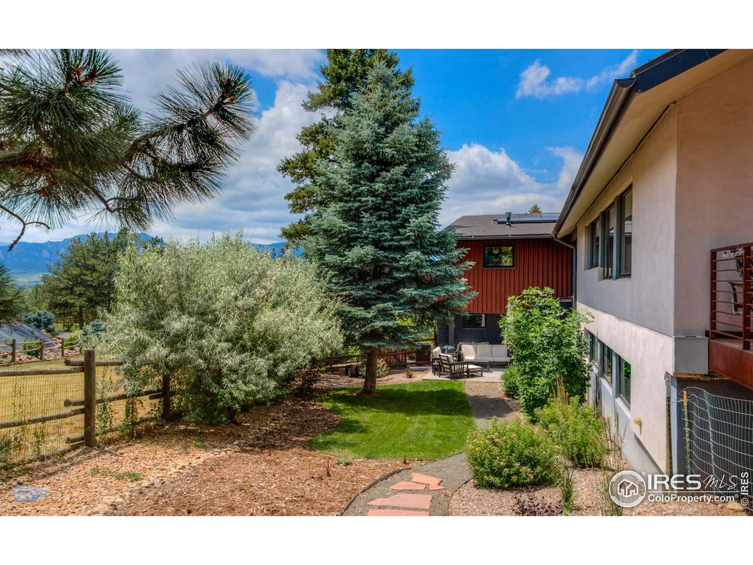 512 Ponderosa Dr