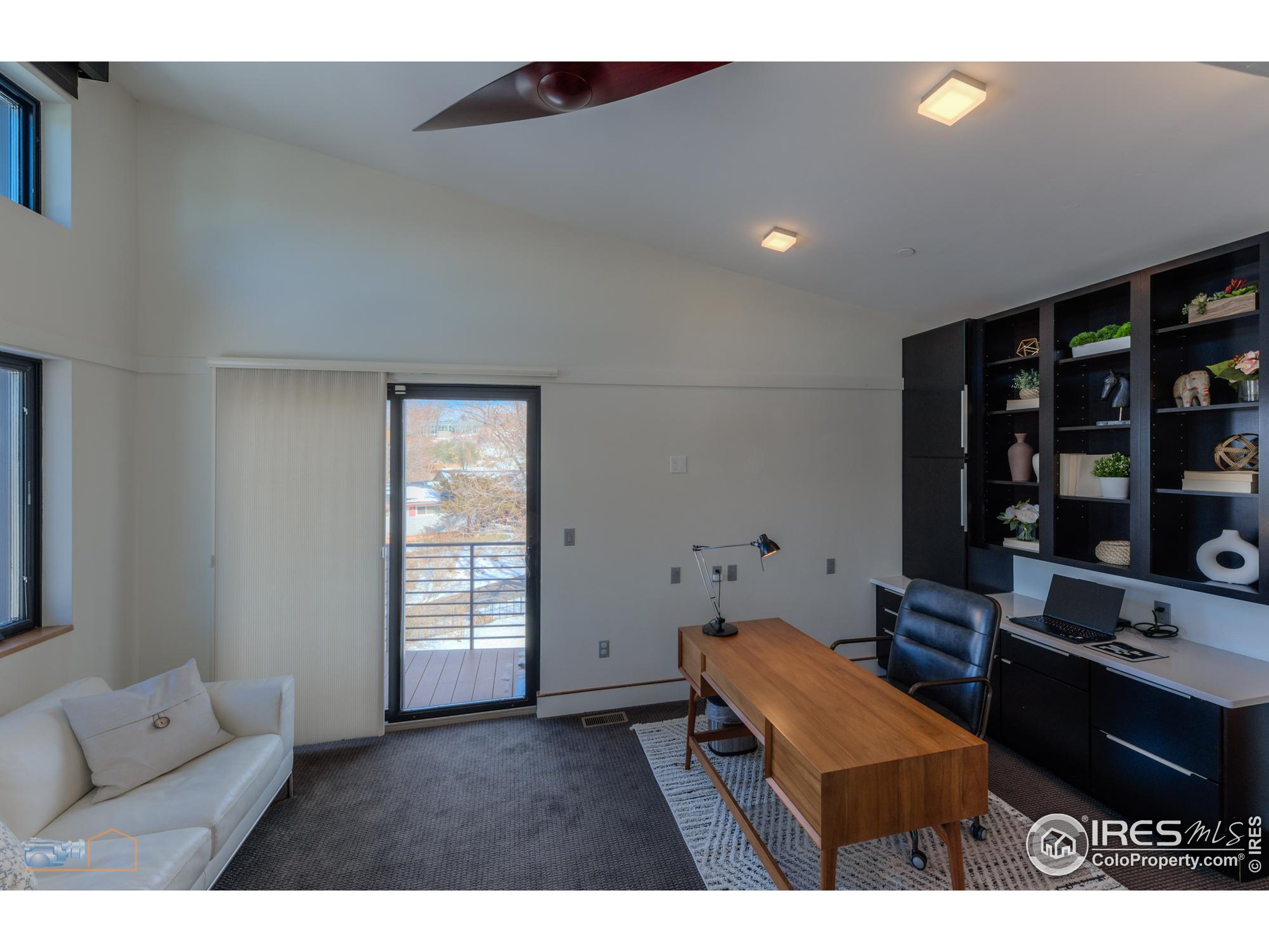 512 Ponderosa Dr