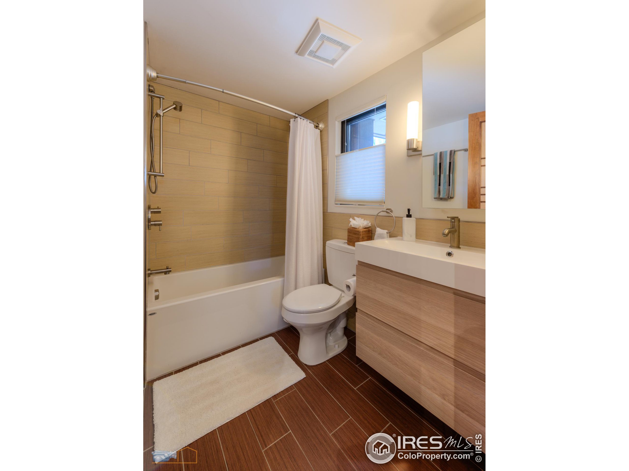 512 Ponderosa Dr
