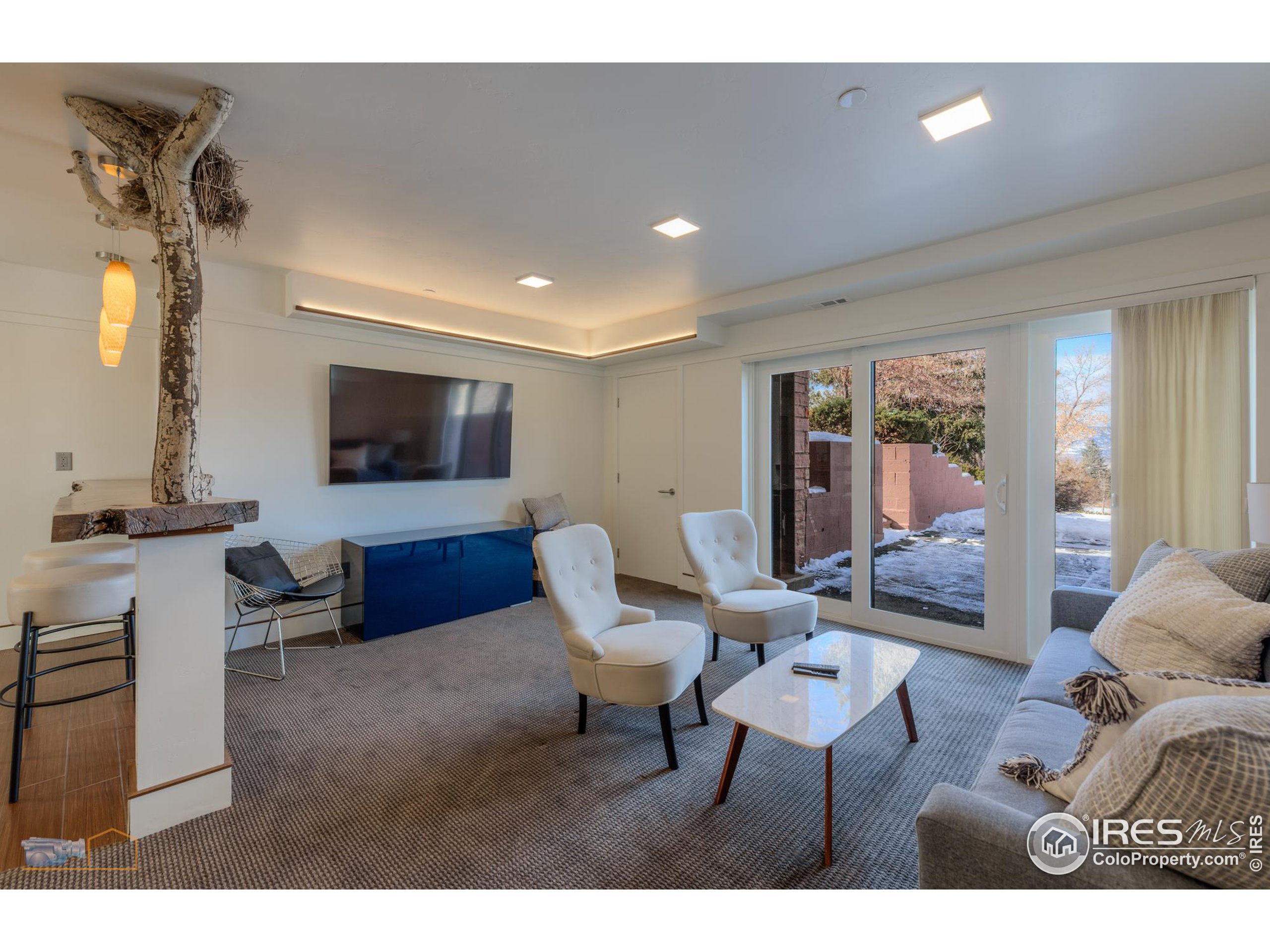 512 Ponderosa Dr